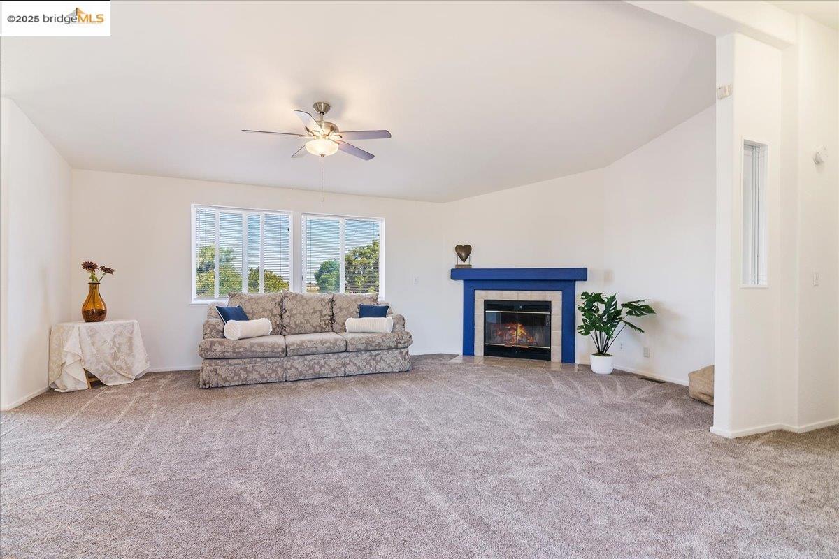 Detail Gallery Image 9 of 48 For 2325 Taylor Rd, Bethel Island,  CA 94511 - 3 Beds | 2 Baths
