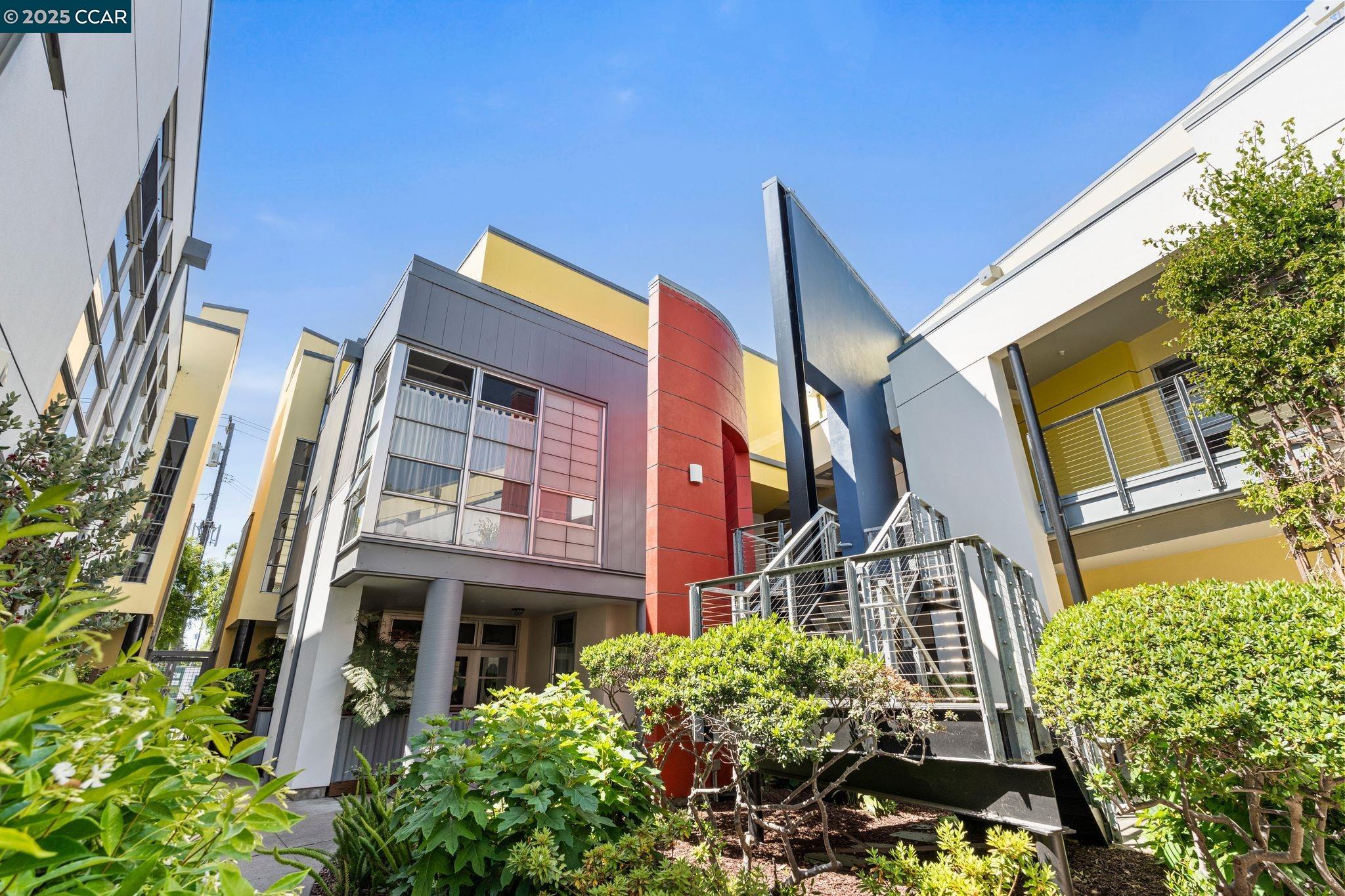 MLS: 41099287 Condo For Sale