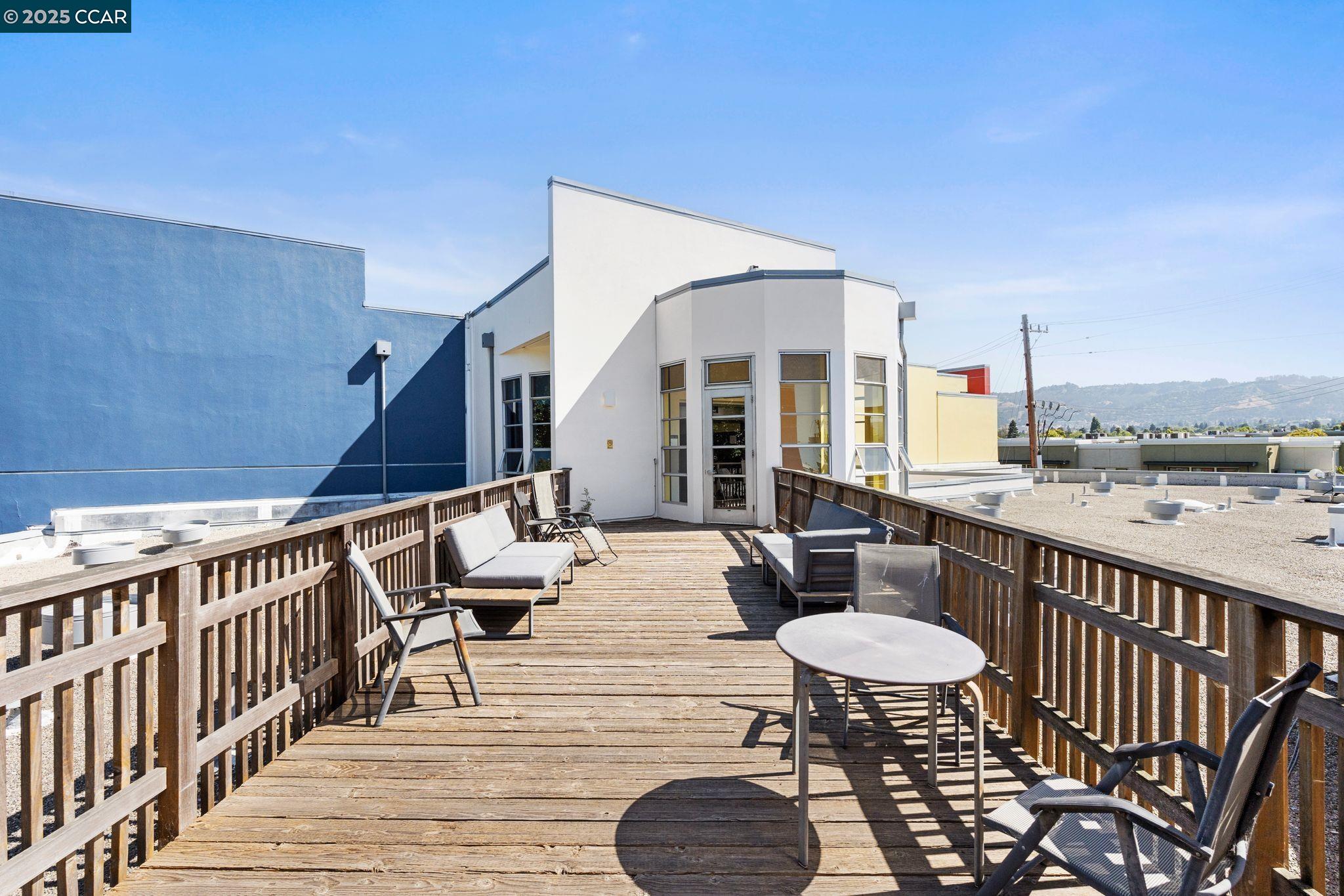 Detail Gallery Image 32 of 40 For 1200 65th St #230,  Emeryville,  CA 94608 - 2 Beds | 1 Baths