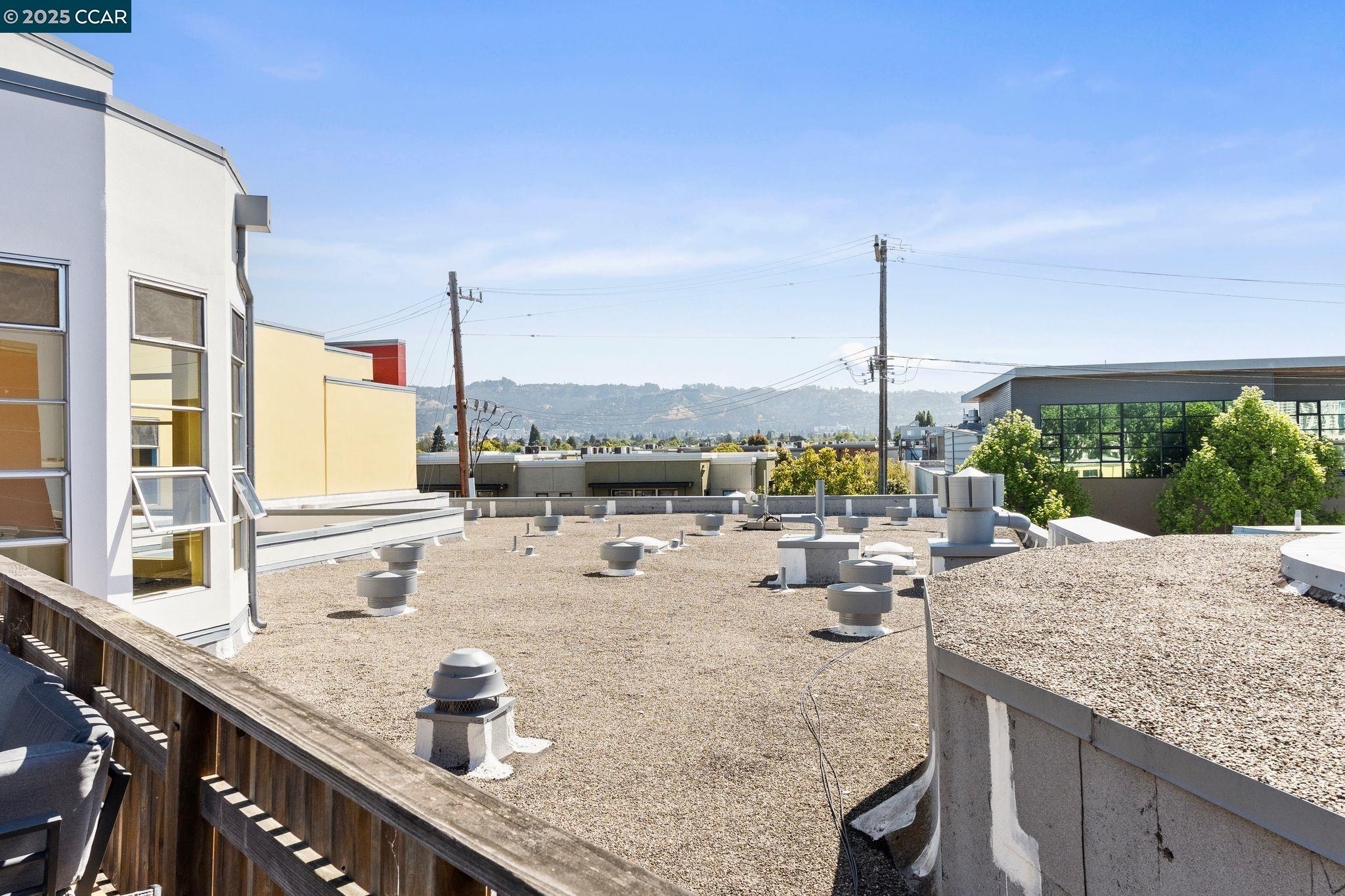 Detail Gallery Image 34 of 40 For 1200 65th St #230,  Emeryville,  CA 94608 - 2 Beds | 1 Baths