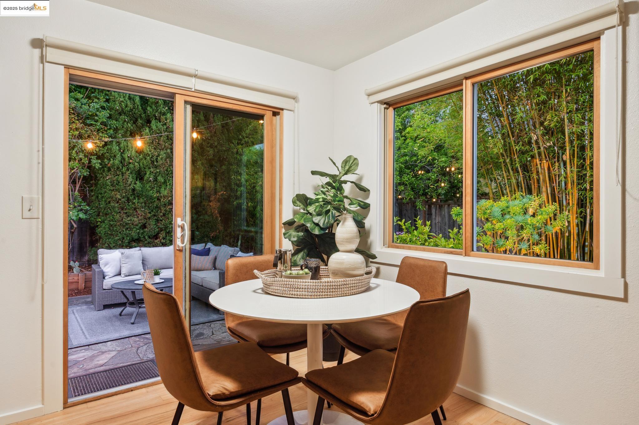 Detail Gallery Image 22 of 51 For 2335 10th St #C,  Berkeley,  CA 94710 - 2 Beds | 1 Baths