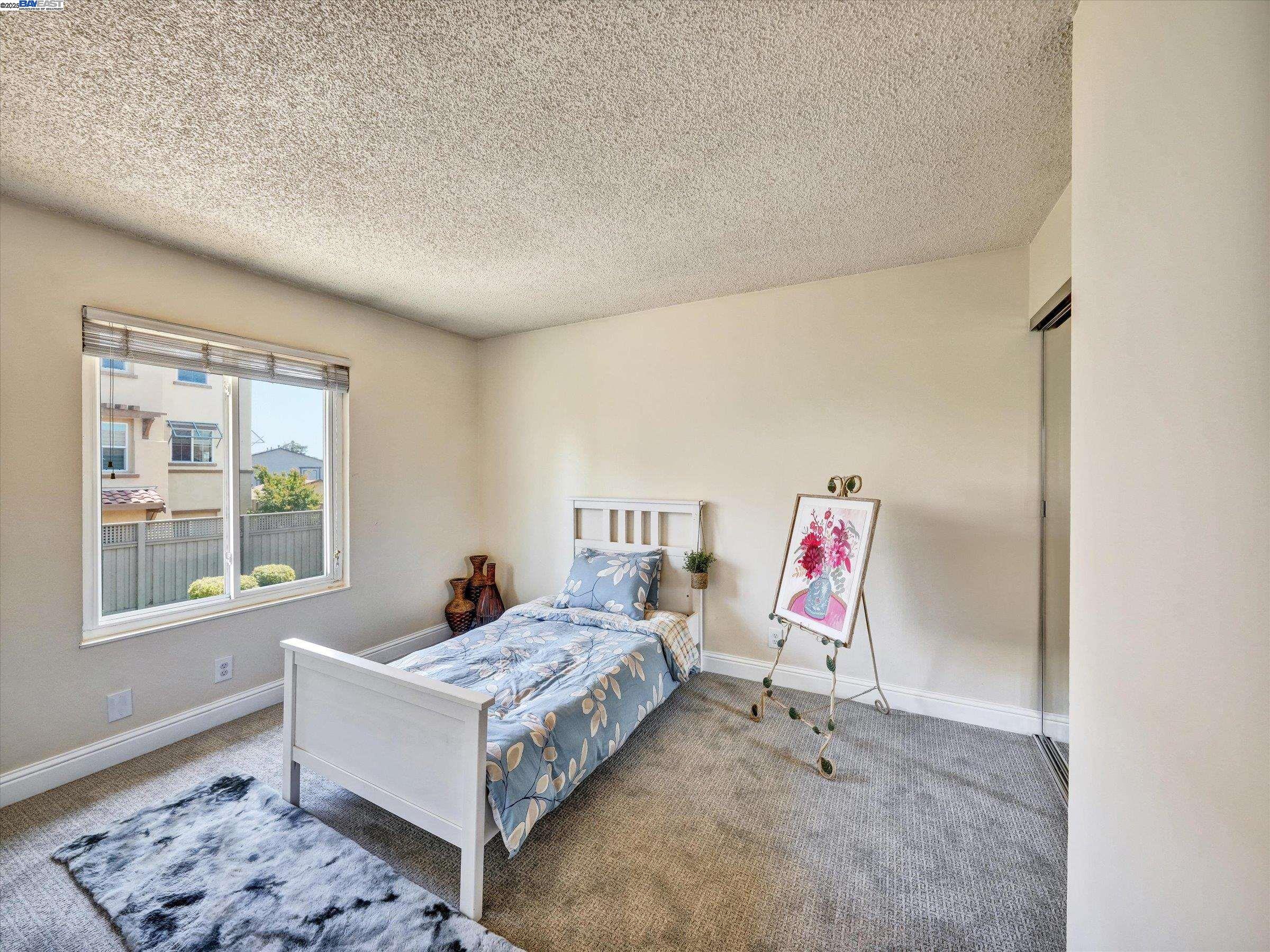 Detail Gallery Image 18 of 40 For 34539 Nantucket Cmn, Fremont,  CA 94555-3134 - 4 Beds | 2/1 Baths