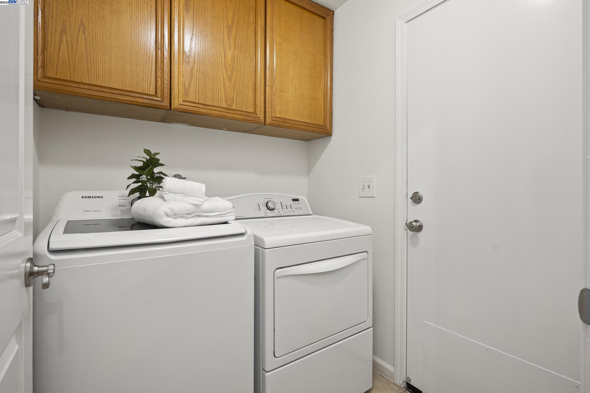 Detail Gallery Image 27 of 33 For 139 Justin Cir, Alameda,  CA 94502 - 3 Beds | 2 Baths