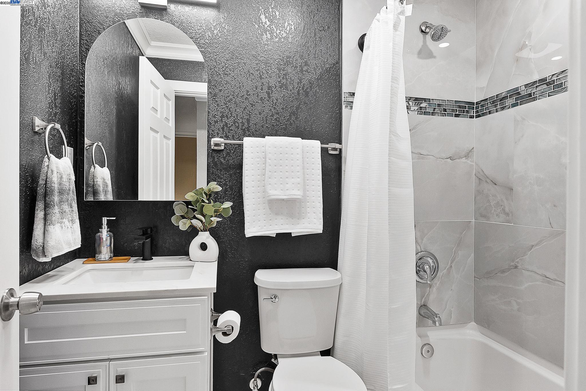 Detail Gallery Image 14 of 37 For 226 Kathy Ellen Dr, Vallejo,  CA 94591 - 2 Beds | 2 Baths