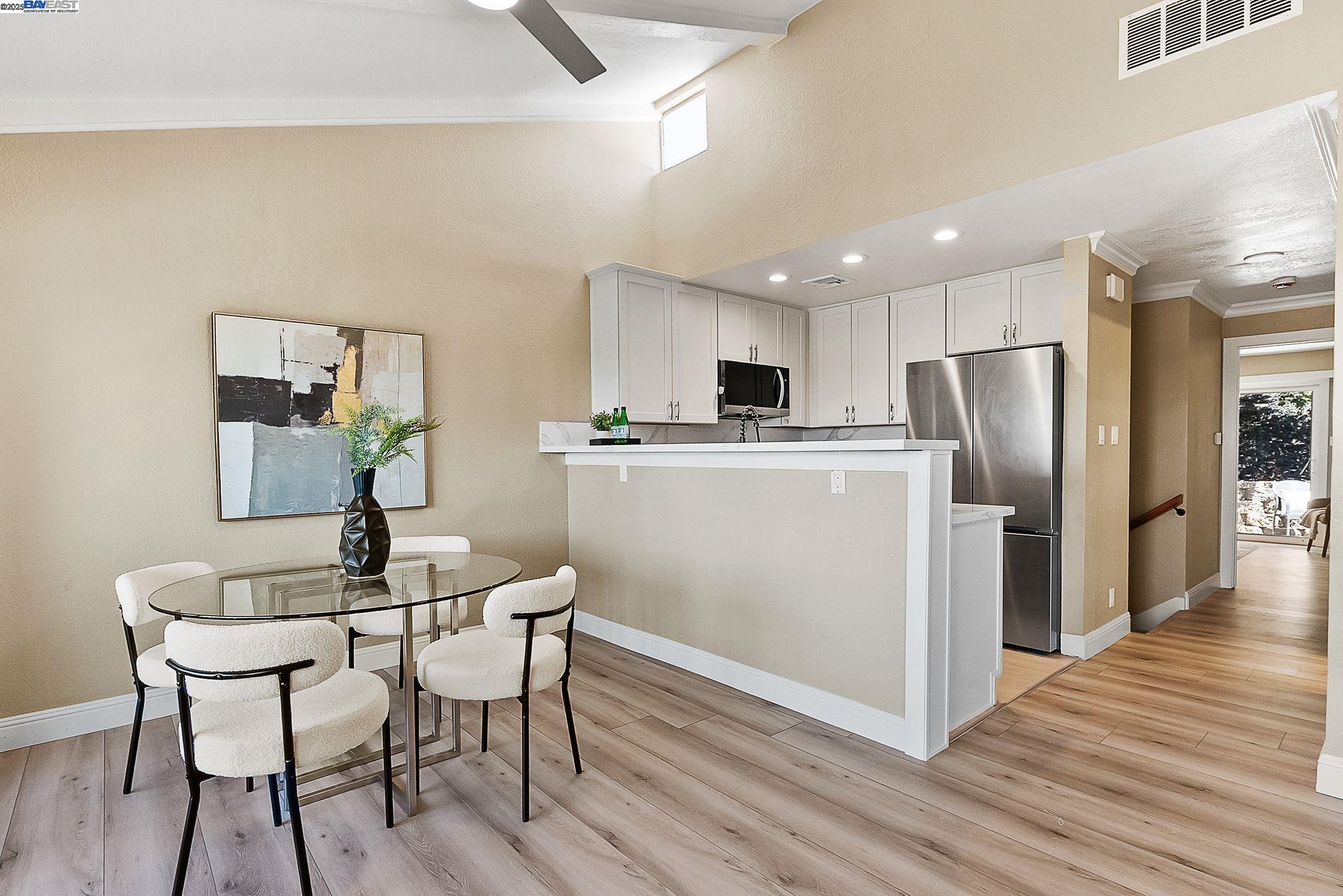 Detail Gallery Image 6 of 37 For 226 Kathy Ellen Dr, Vallejo,  CA 94591 - 2 Beds | 2 Baths