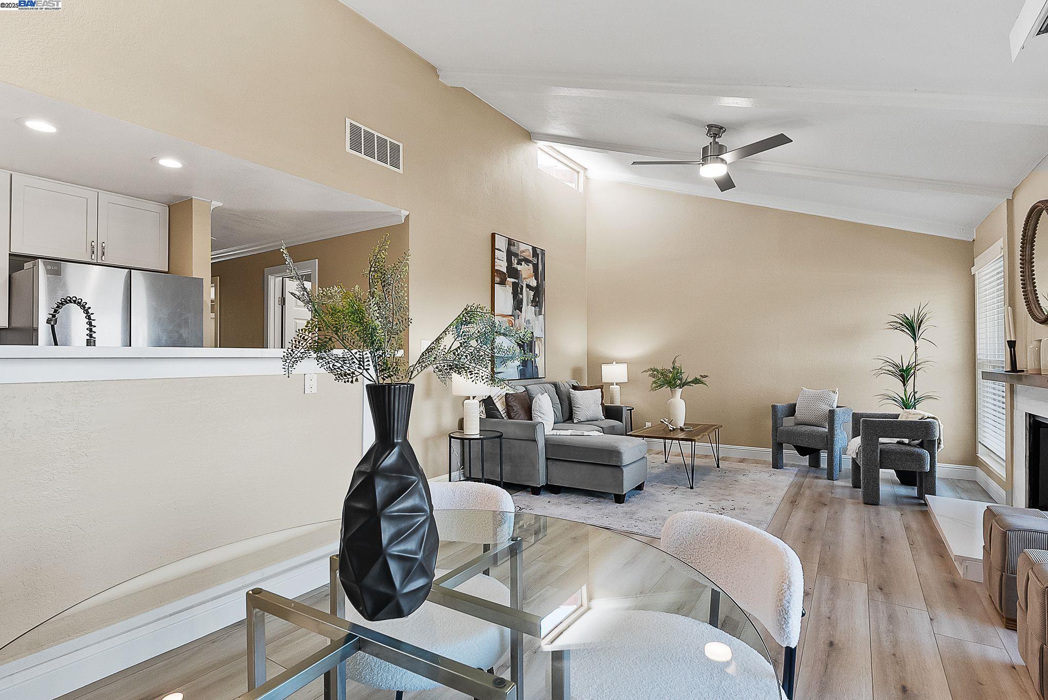 Detail Gallery Image 10 of 37 For 226 Kathy Ellen Dr, Vallejo,  CA 94591 - 2 Beds | 2 Baths