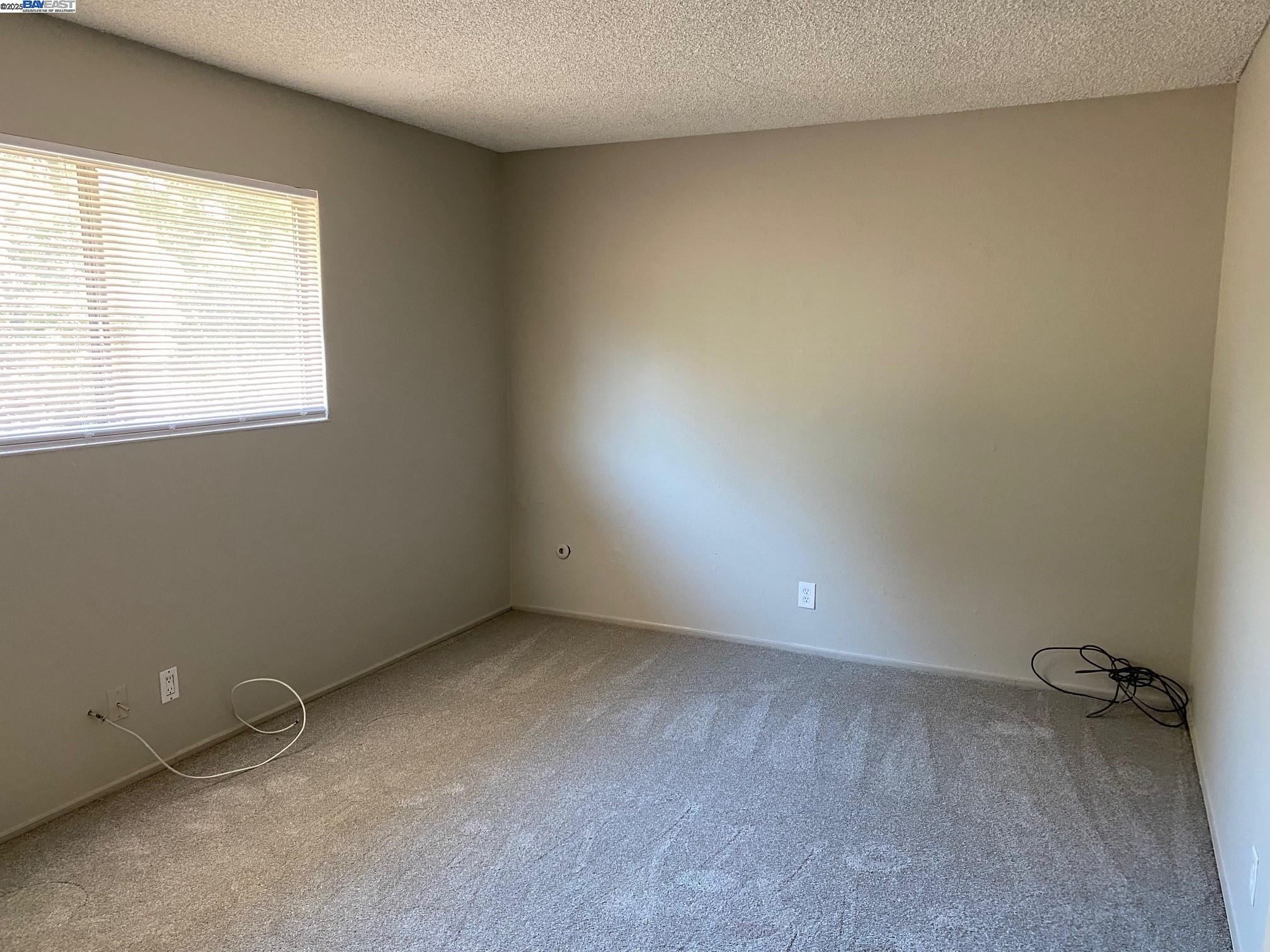 2114 Peppertree Way # 2, Antioch, California 94509, 2 Bedrooms Bedrooms, 4 Rooms Rooms,1 BathroomBathrooms,Residential Lease,For Rent,2114 Peppertree Way # 2,41099299