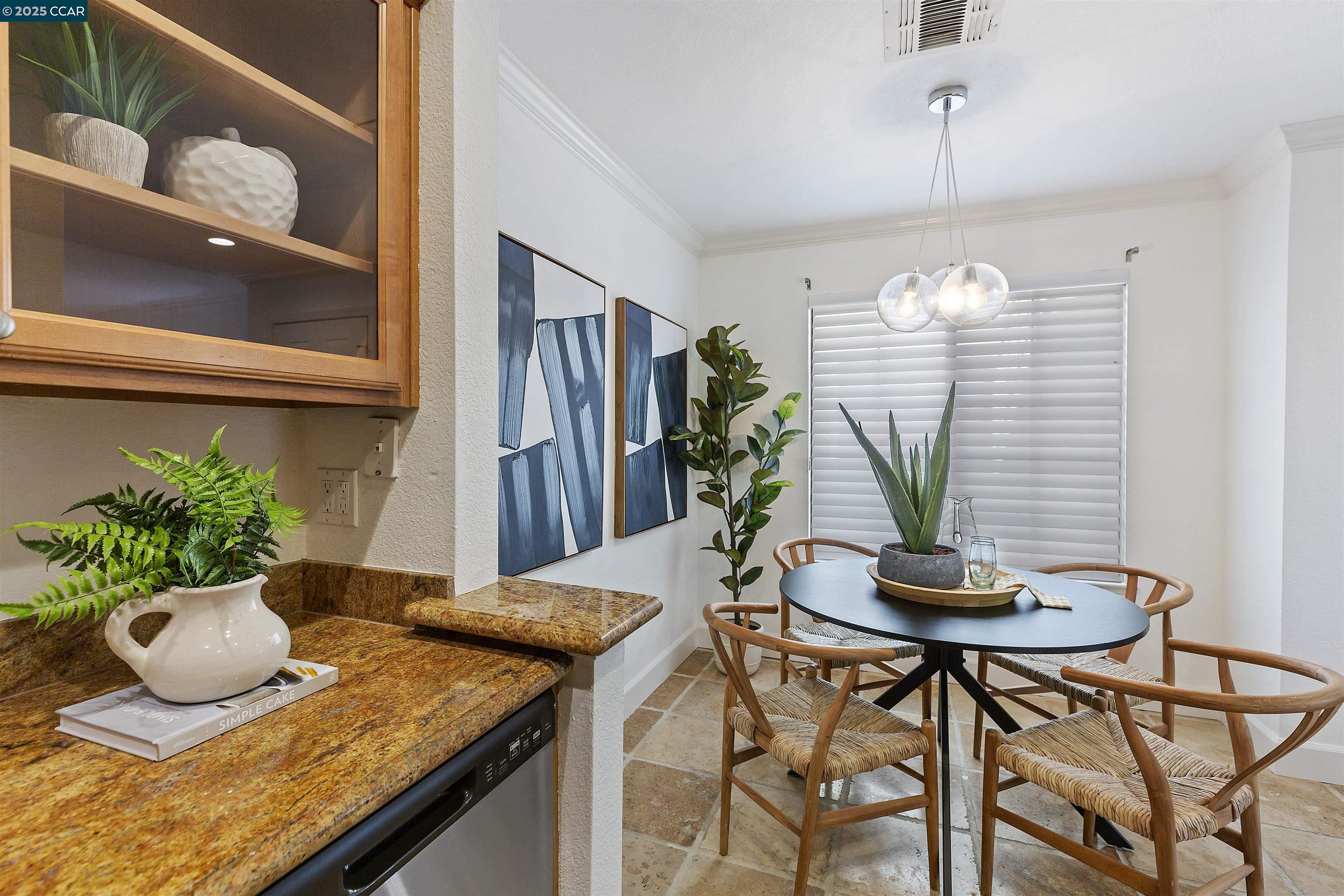 Photo #11: 41099306 Listing: Photo #11