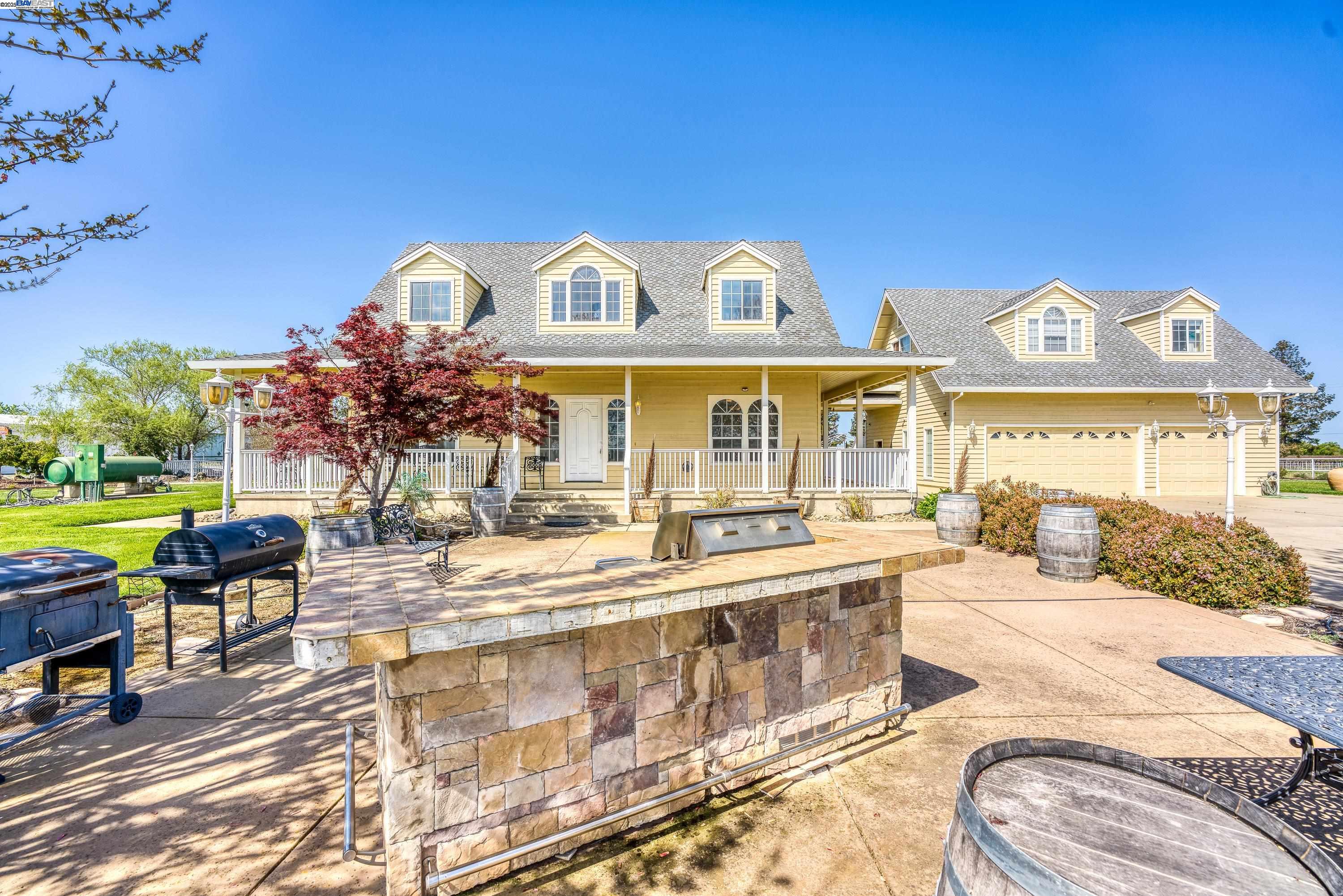 Detail Gallery Image 1 of 1 For 11699 Conley Rd, Galt,  CA 95632-8500 - 4 Beds | 3/1 Baths
