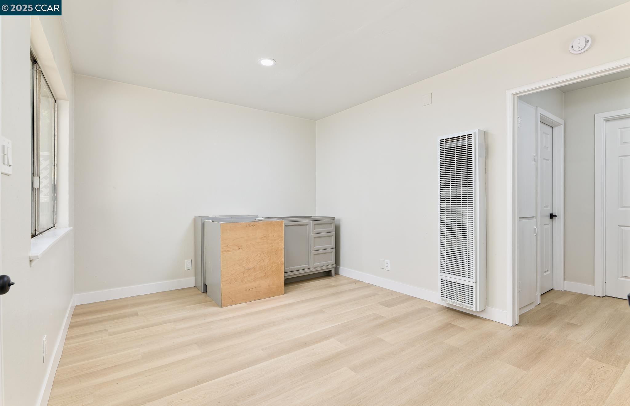 Detail Gallery Image 21 of 30 For 1335 Pine St, Pittsburg,  CA 94565 - 4 Beds | 3 Baths