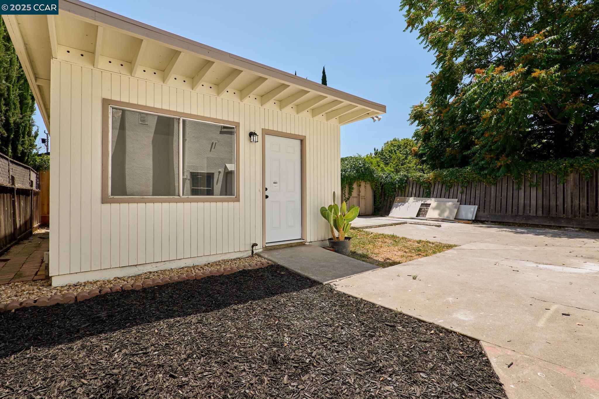 Detail Gallery Image 30 of 30 For 1335 Pine St, Pittsburg,  CA 94565 - 4 Beds | 3 Baths