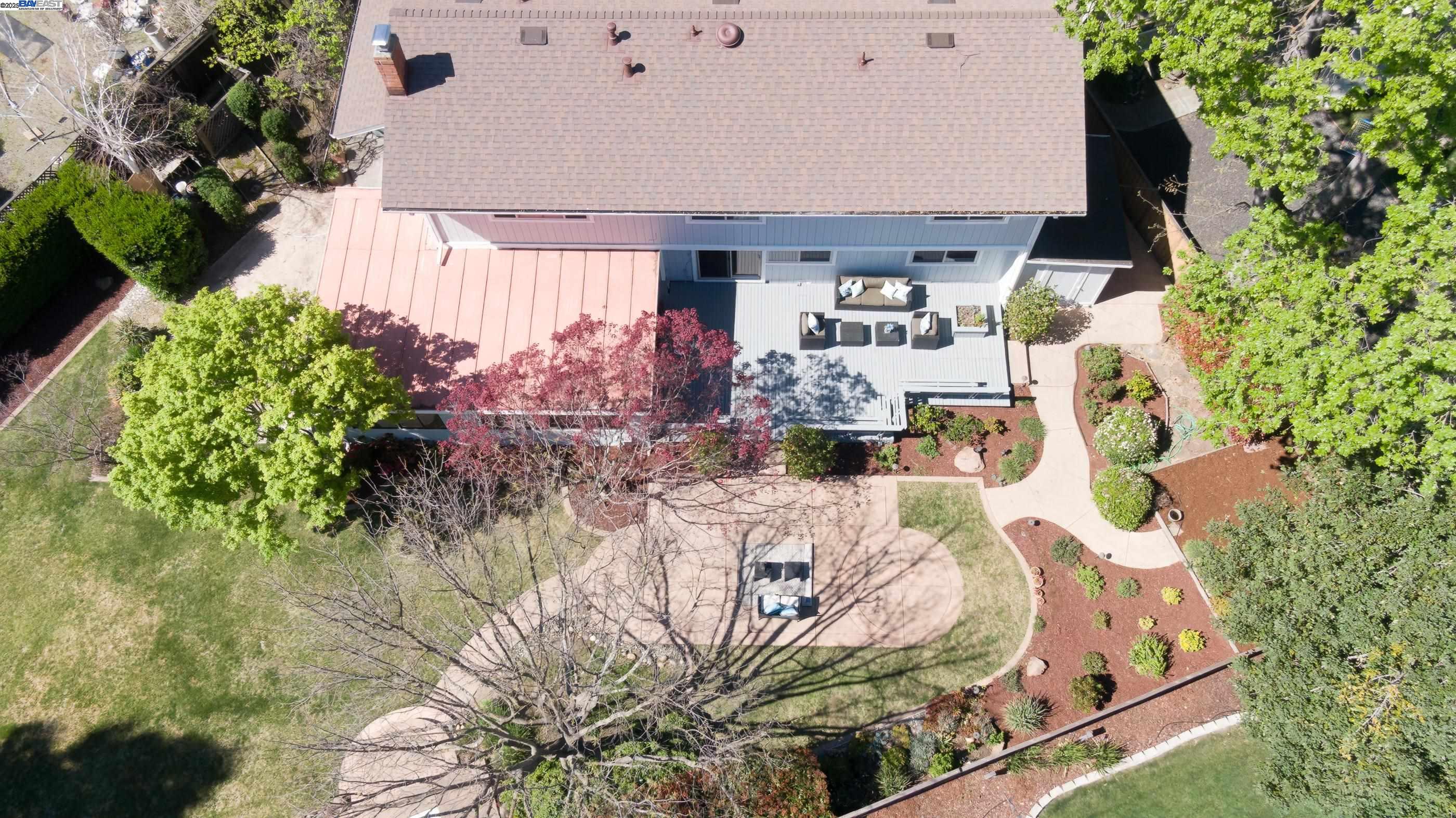 Detail Gallery Image 53 of 58 For 310 Trestle Glen Ct, Walnut Creek,  CA 94598 - 5 Beds | 2/1 Baths