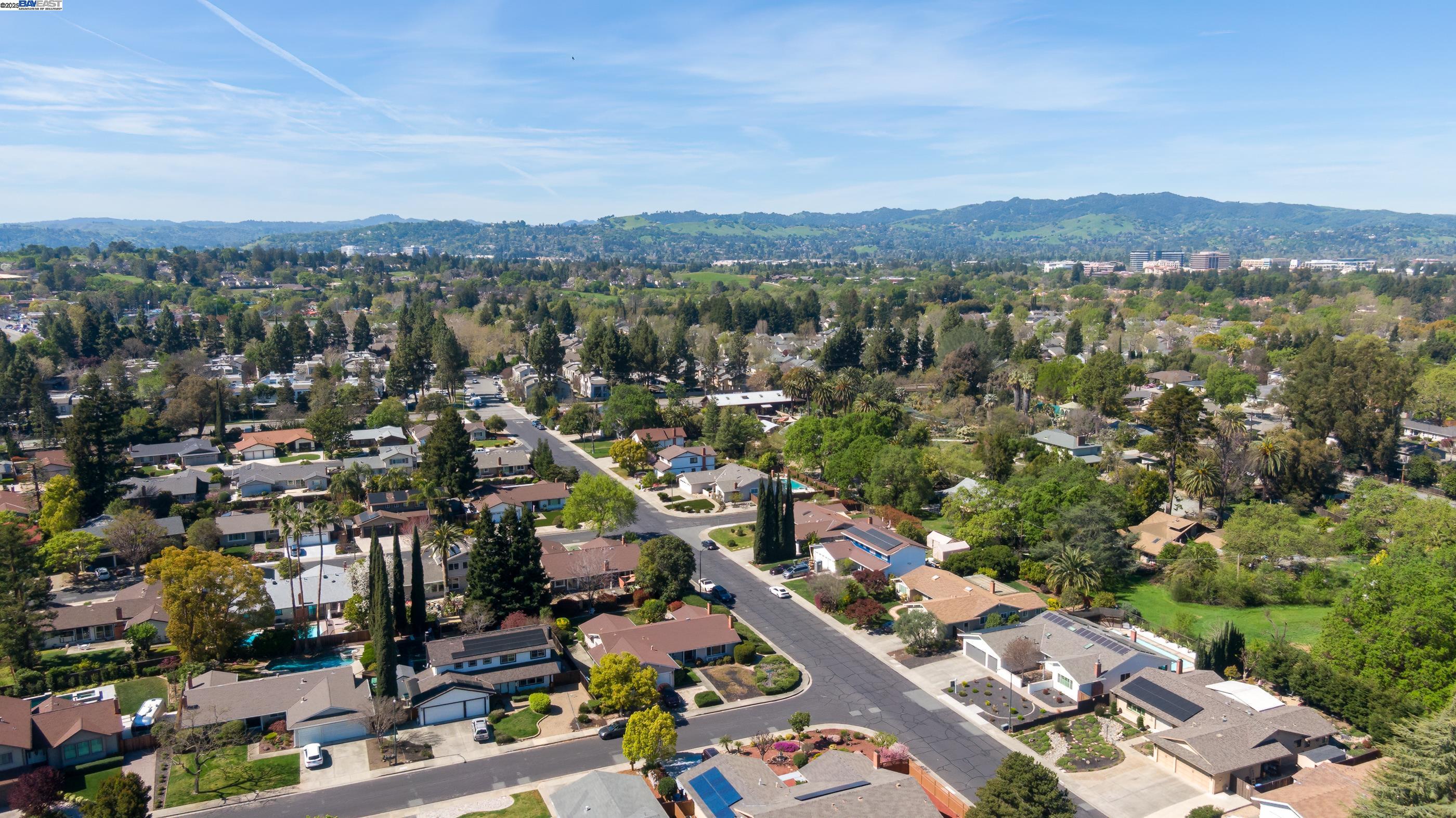 Detail Gallery Image 54 of 58 For 310 Trestle Glen Ct, Walnut Creek,  CA 94598 - 5 Beds | 2/1 Baths