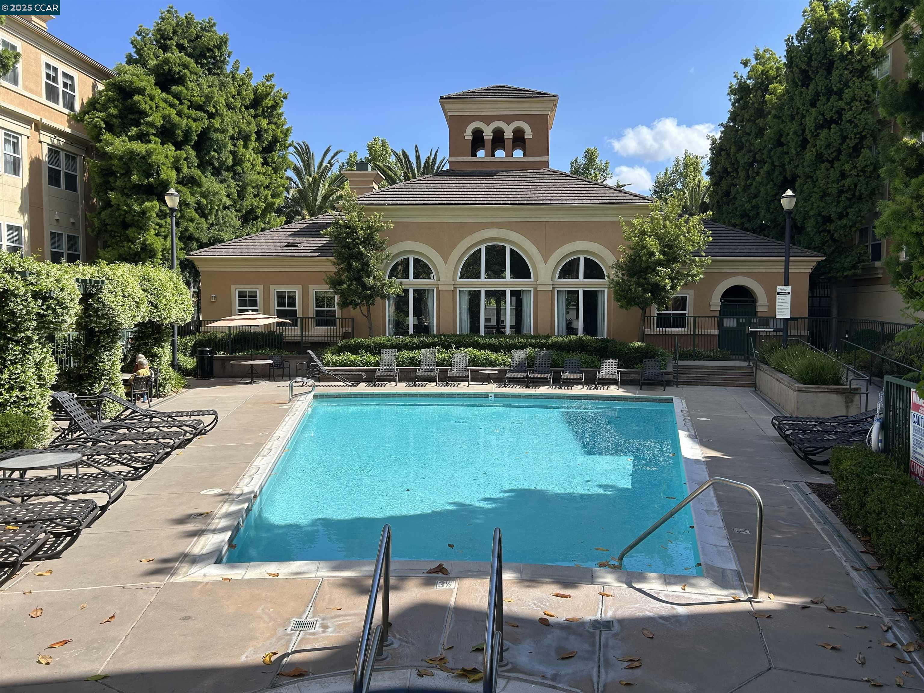 Detail Gallery Image 28 of 40 For 1310 Saddle Rack St #352,  San Jose,  CA 95126 - 3 Beds | 2 Baths