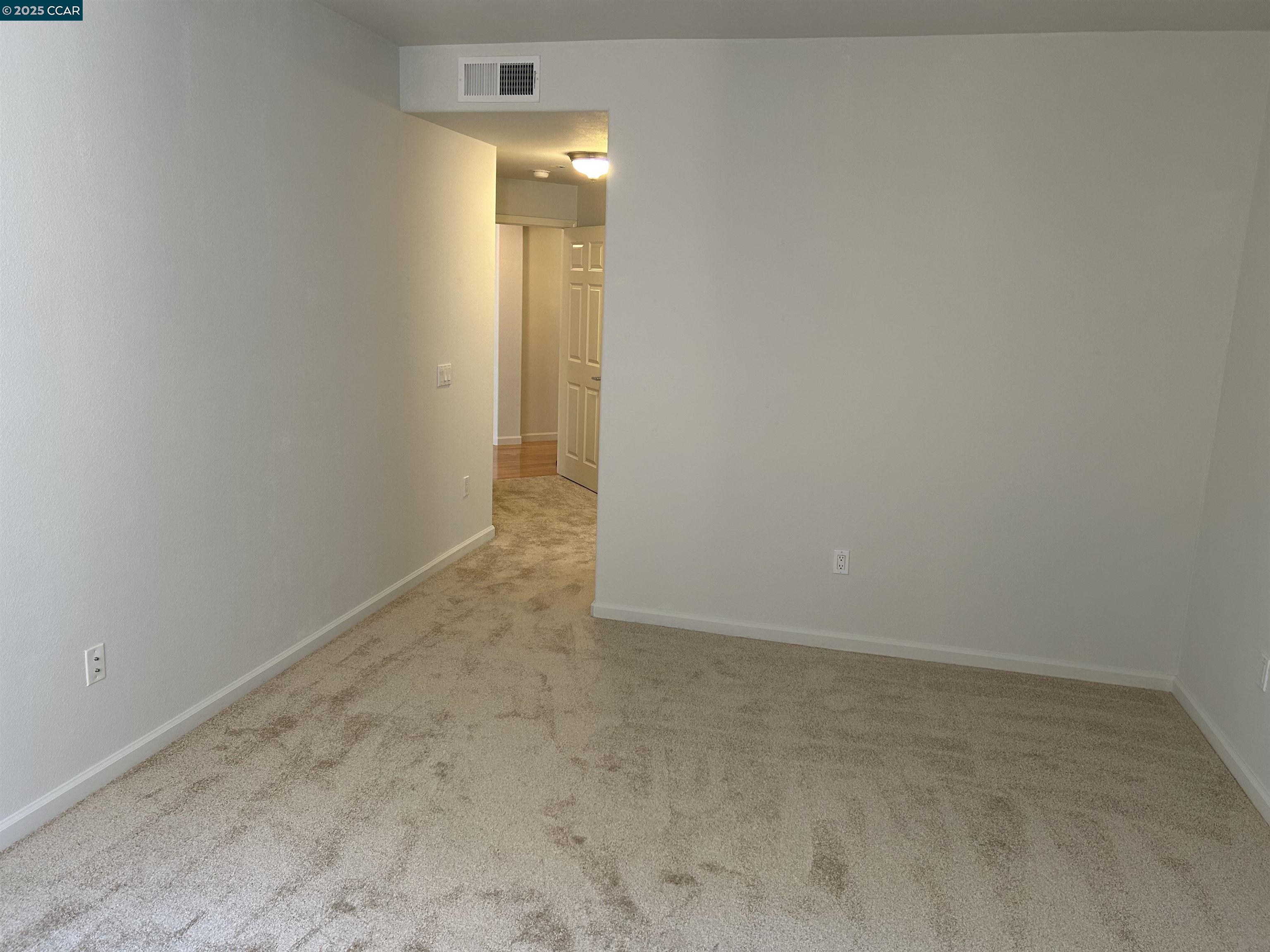 Detail Gallery Image 10 of 40 For 1310 Saddle Rack St #352,  San Jose,  CA 95126 - 3 Beds | 2 Baths