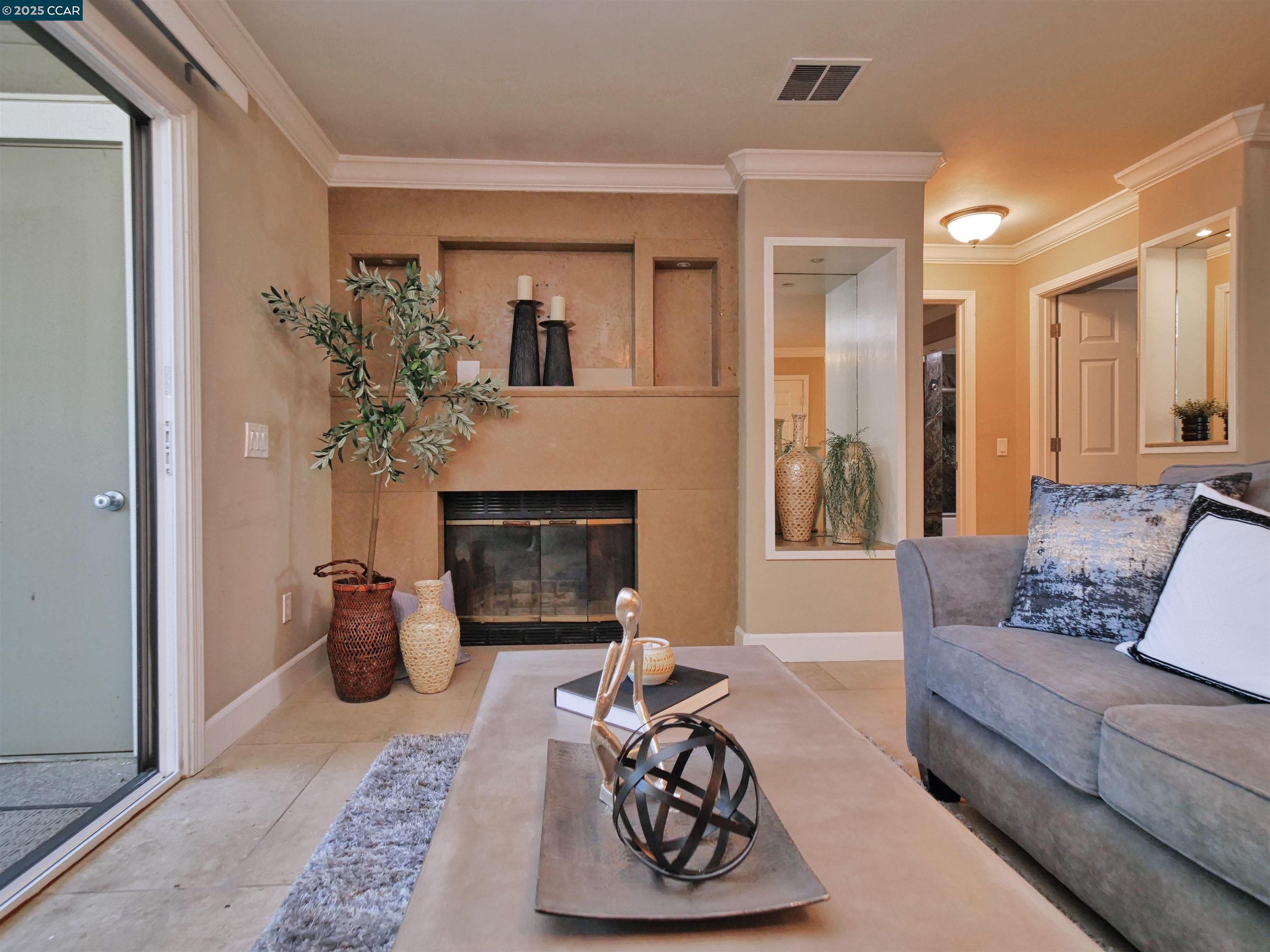 Photo #15: 41099341 Listing: Photo #15