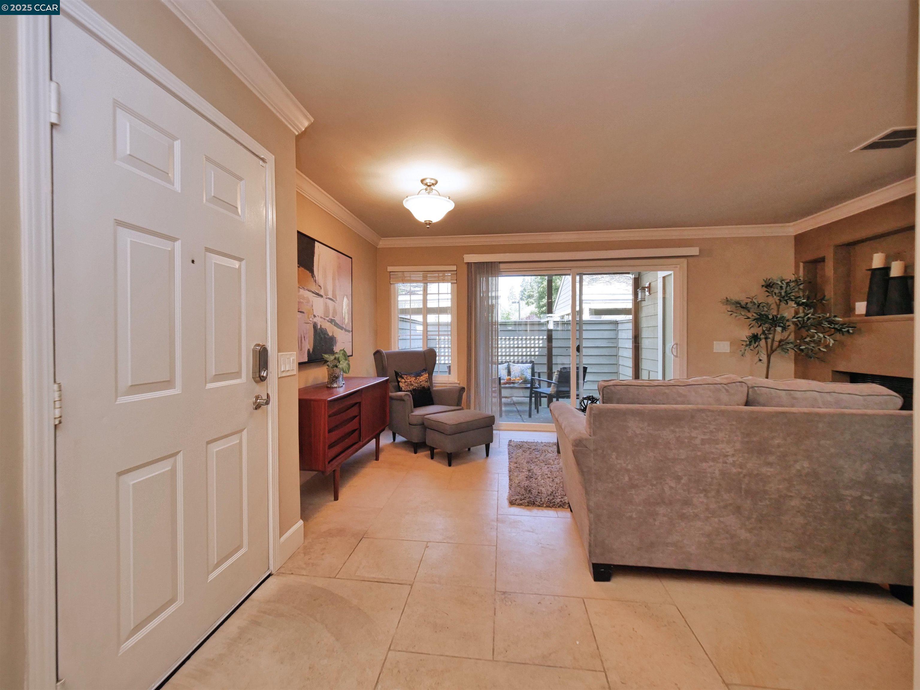Photo #8: 41099341 Listing: Photo #8