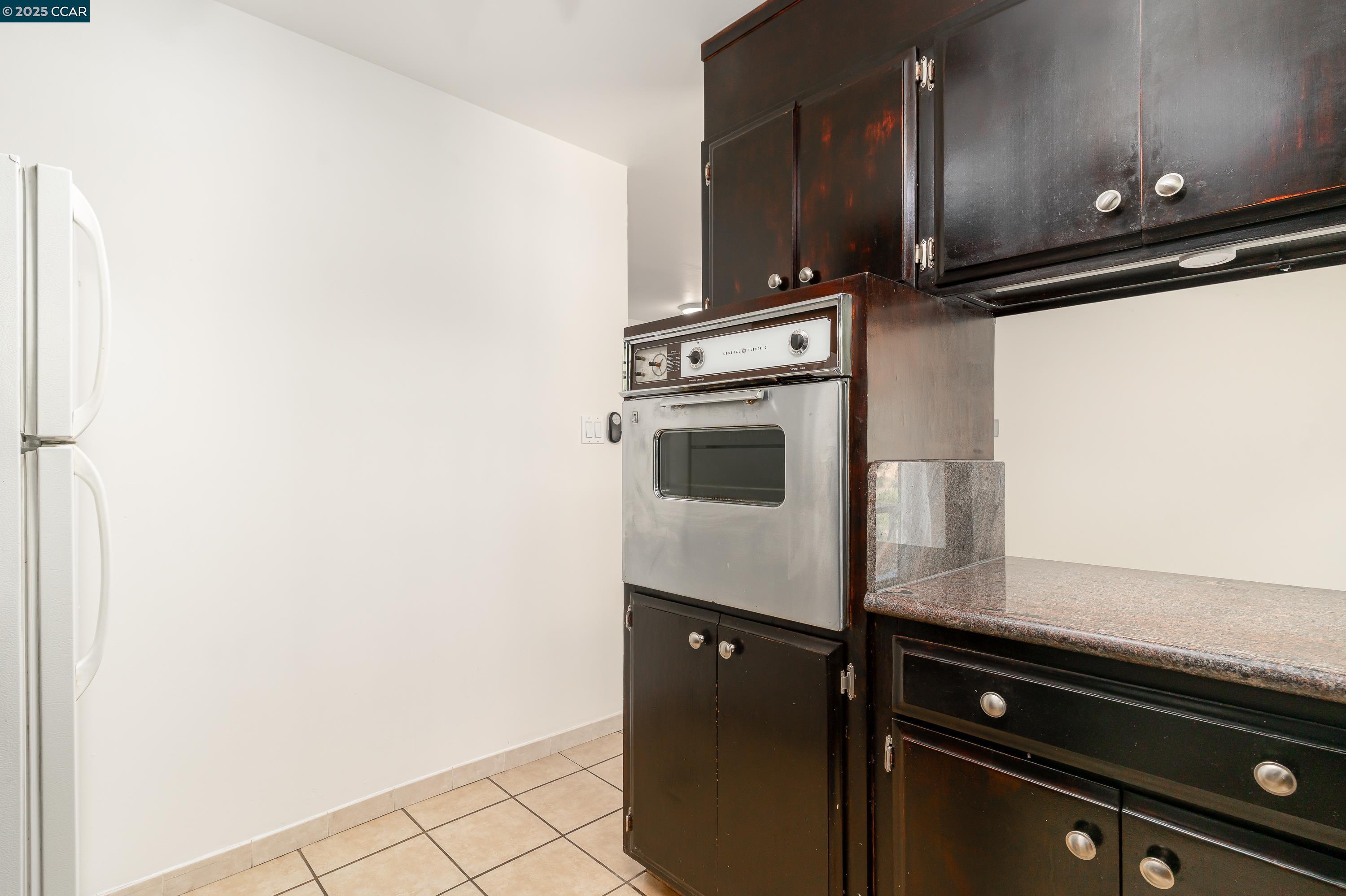 Detail Gallery Image 14 of 44 For 2345 Paloma Ct #6,  Pinole,  CA 94564 - 3 Beds | 2 Baths