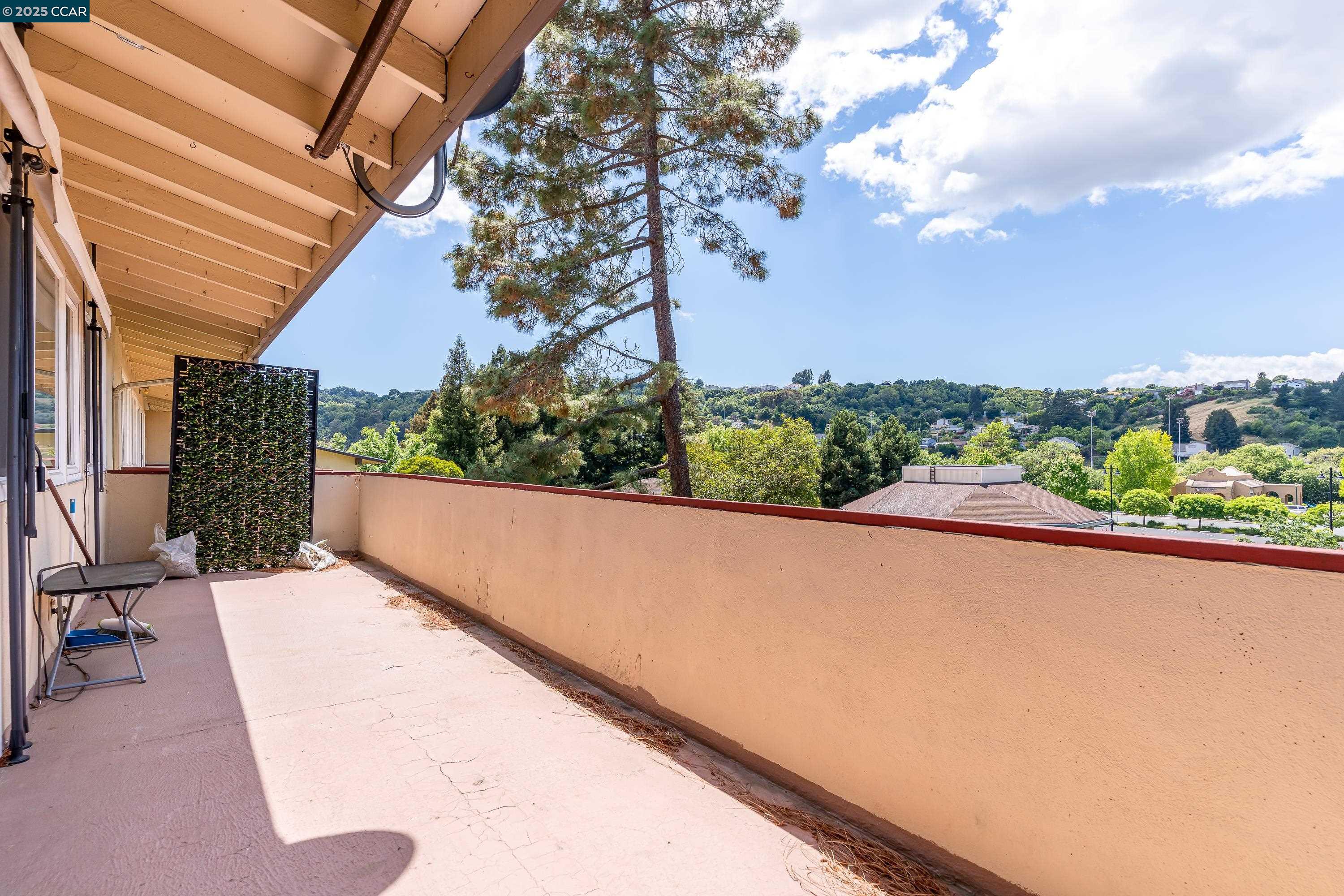 Detail Gallery Image 30 of 44 For 2345 Paloma Ct #6,  Pinole,  CA 94564 - 3 Beds | 2 Baths