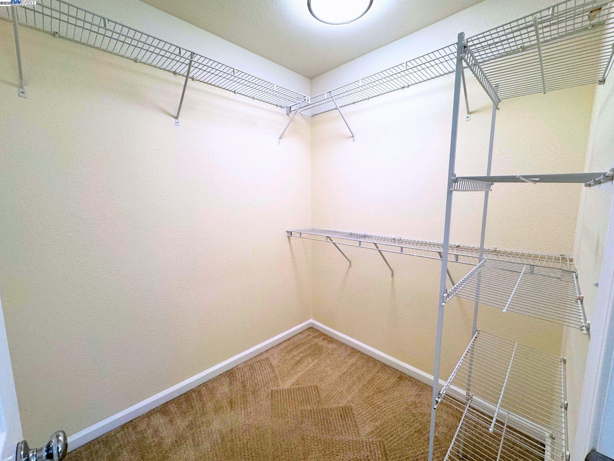 Detail Gallery Image 19 of 31 For 4651 Stern Dr, Merced,  CA 95348 - 4 Beds | 2/1 Baths