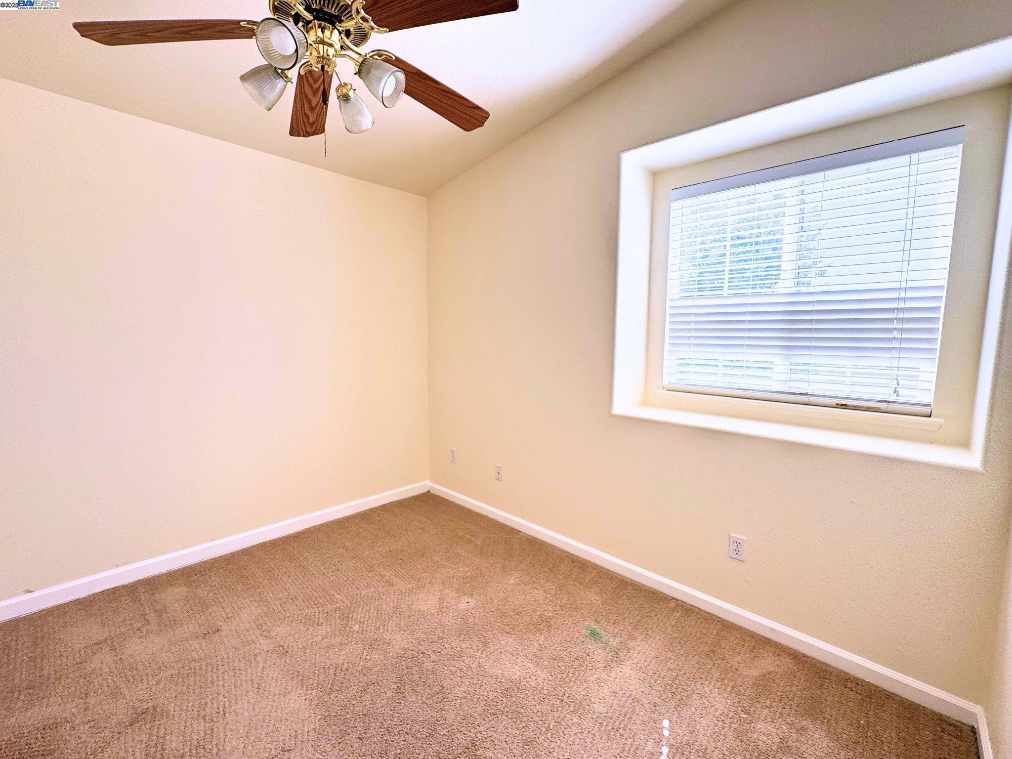 Detail Gallery Image 22 of 31 For 4651 Stern Dr, Merced,  CA 95348 - 4 Beds | 2/1 Baths