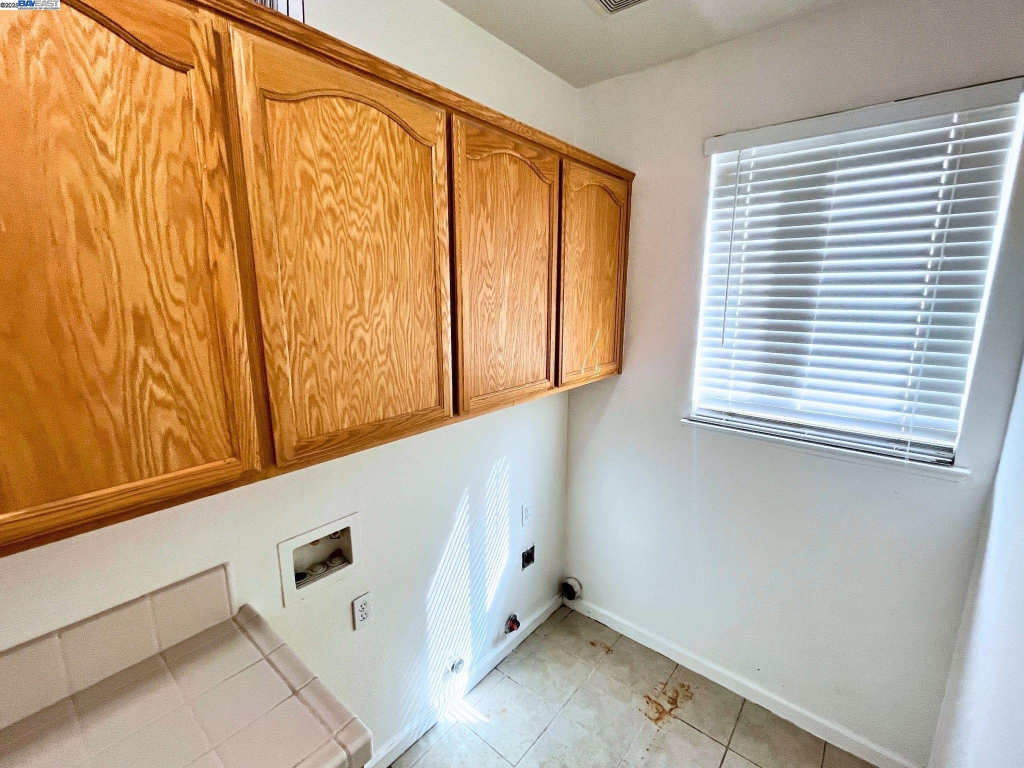 Detail Gallery Image 28 of 31 For 4651 Stern Dr, Merced,  CA 95348 - 4 Beds | 2/1 Baths