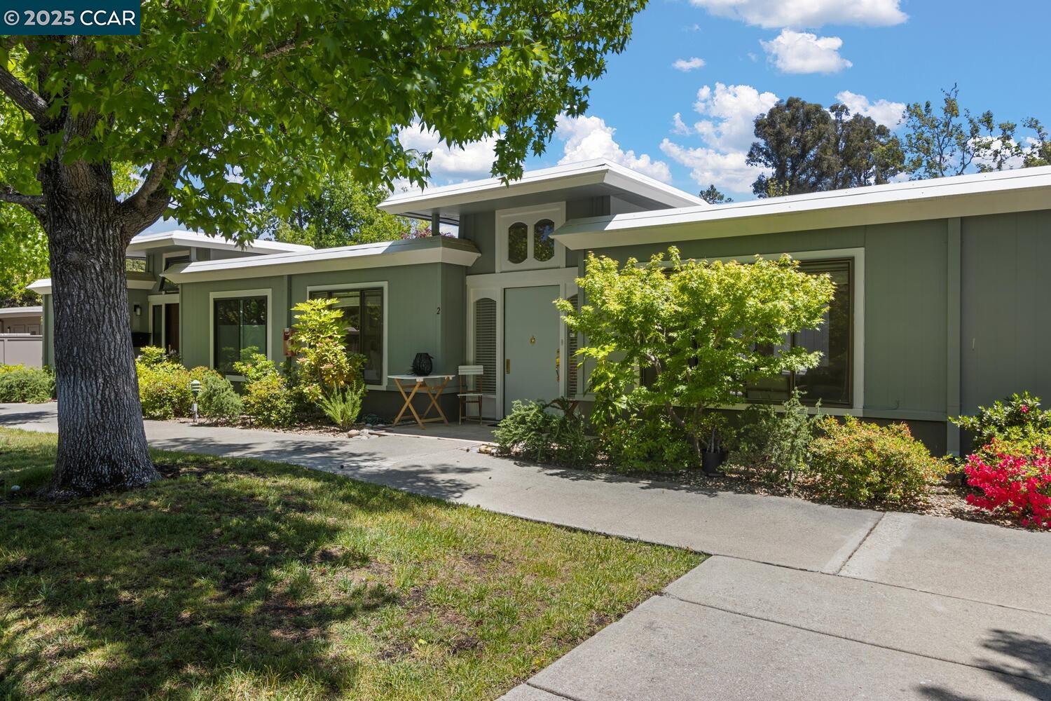Detail Gallery Image 5 of 60 For 1129 Leisure Ln #2,  Walnut Creek,  CA 94595 - 2 Beds | 1 Baths