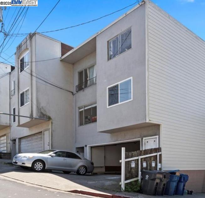 56 Edgewood Ct # A, Daly City, California 94014, 2 Bedrooms Bedrooms, 16 Rooms Rooms,1 BathroomBathrooms,Residential Lease,For Rent,56 Edgewood Ct # A,41099374