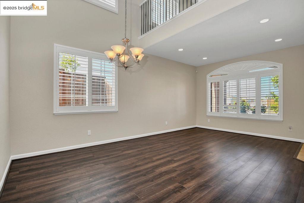 Detail Gallery Image 13 of 52 For 3120 Rio Viejo Drive, Bay Point,  CA 94565-7693 - 5 Beds | 3 Baths