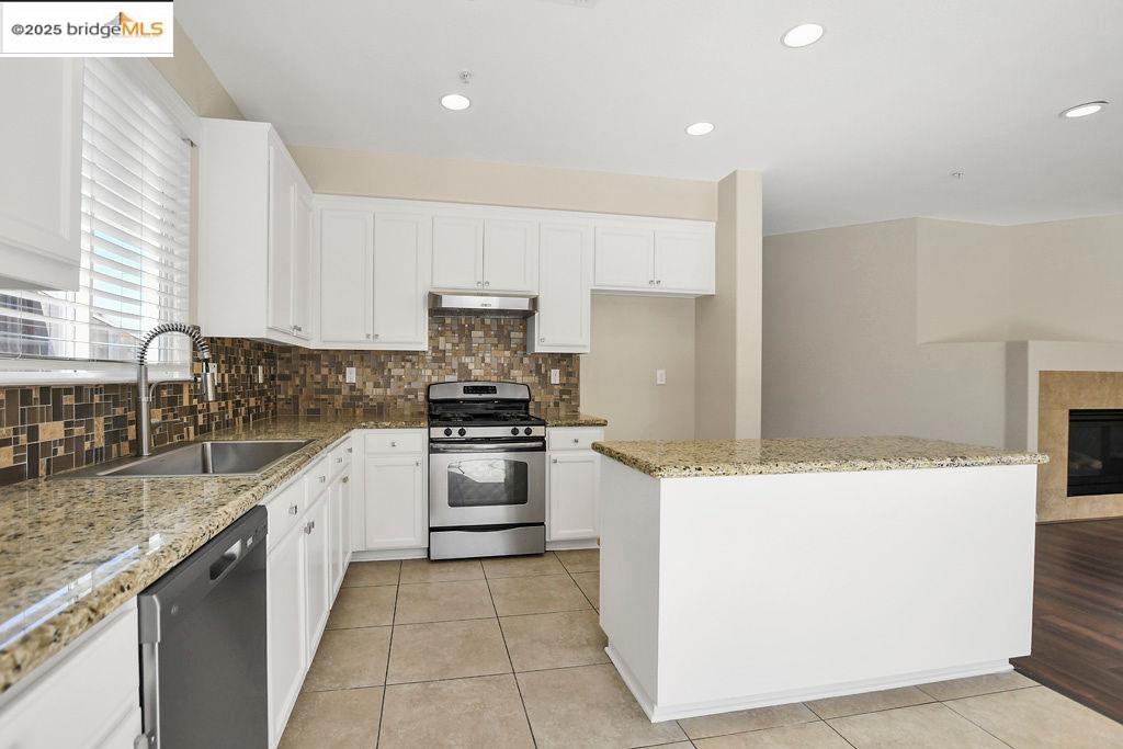Detail Gallery Image 22 of 52 For 3120 Rio Viejo Drive, Bay Point,  CA 94565-7693 - 5 Beds | 3 Baths