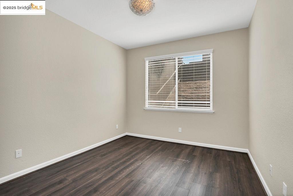 Detail Gallery Image 24 of 52 For 3120 Rio Viejo Drive, Bay Point,  CA 94565-7693 - 5 Beds | 3 Baths