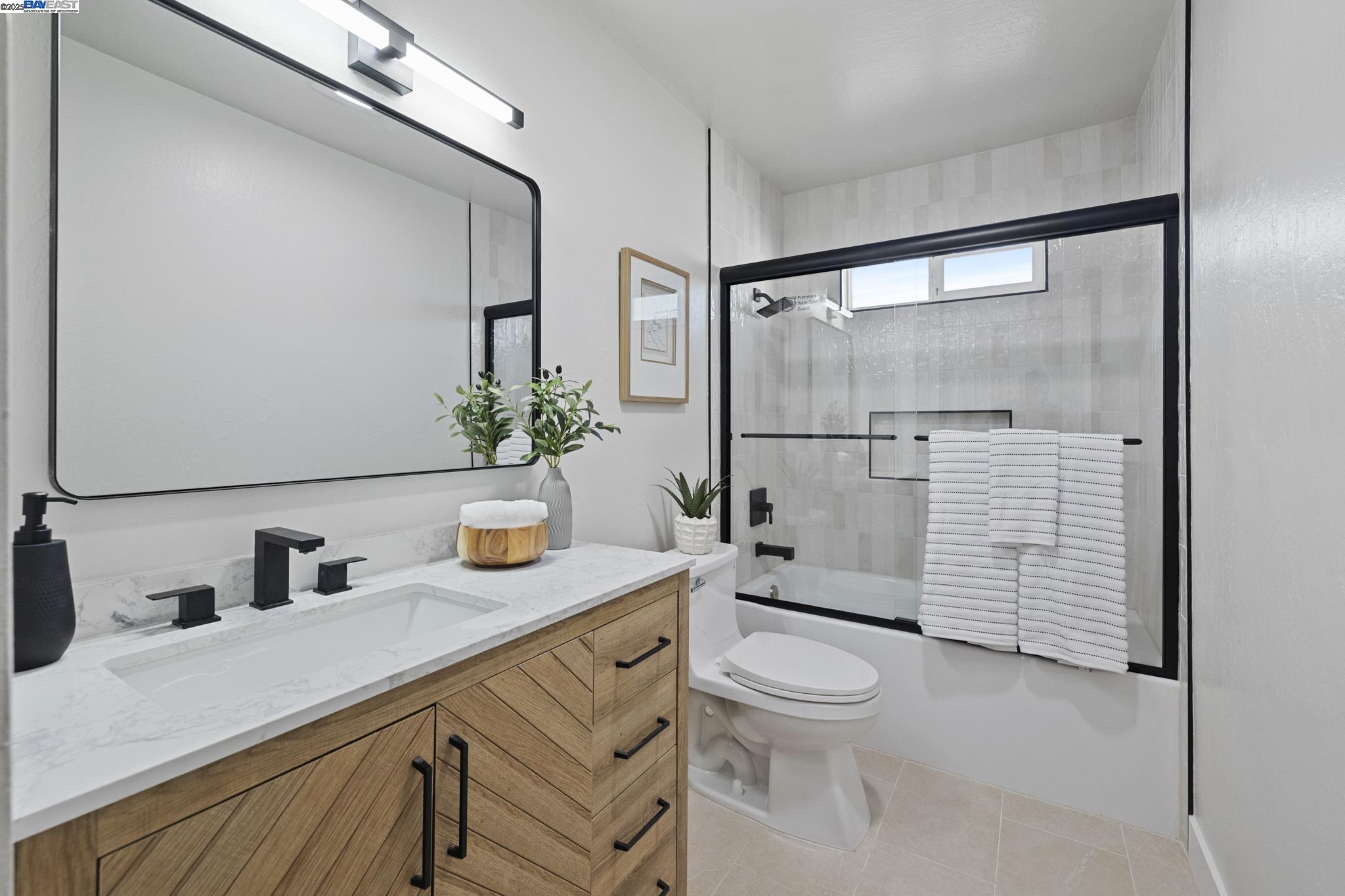 Detail Gallery Image 12 of 15 For 126 Gleason, Vallejo,  CA 94590 - 2 Beds | 1 Baths