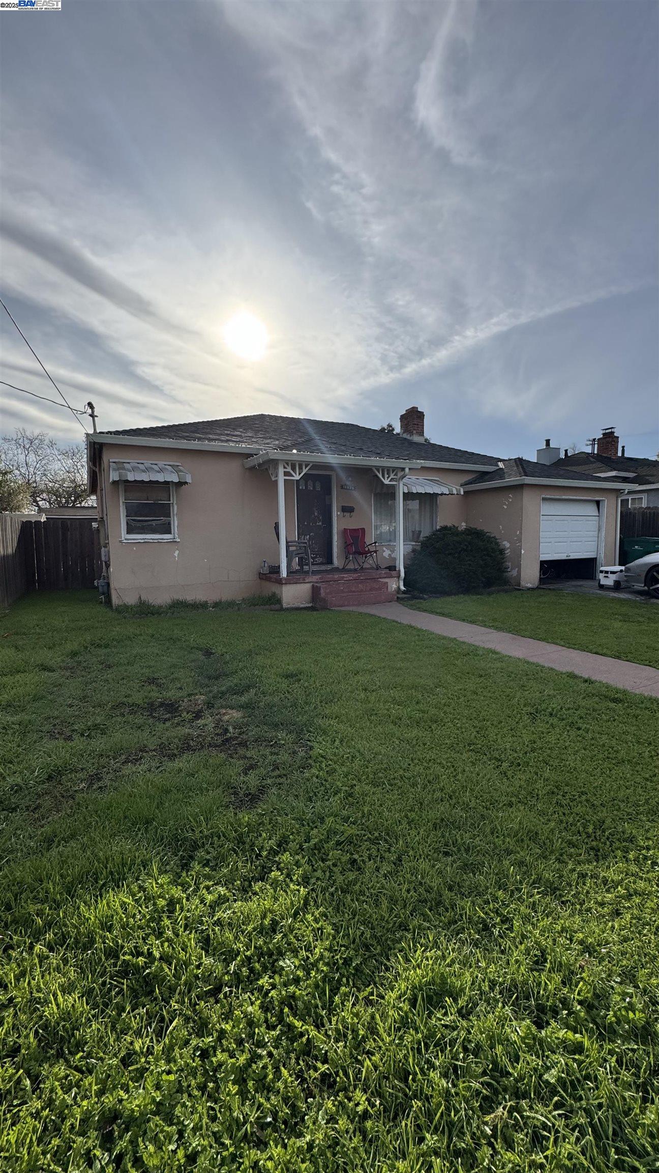 Detail Gallery Image 1 of 1 For 16834 Bar Avenue, San Lorenzo,  CA 94580 - 2 Beds | 1 Baths