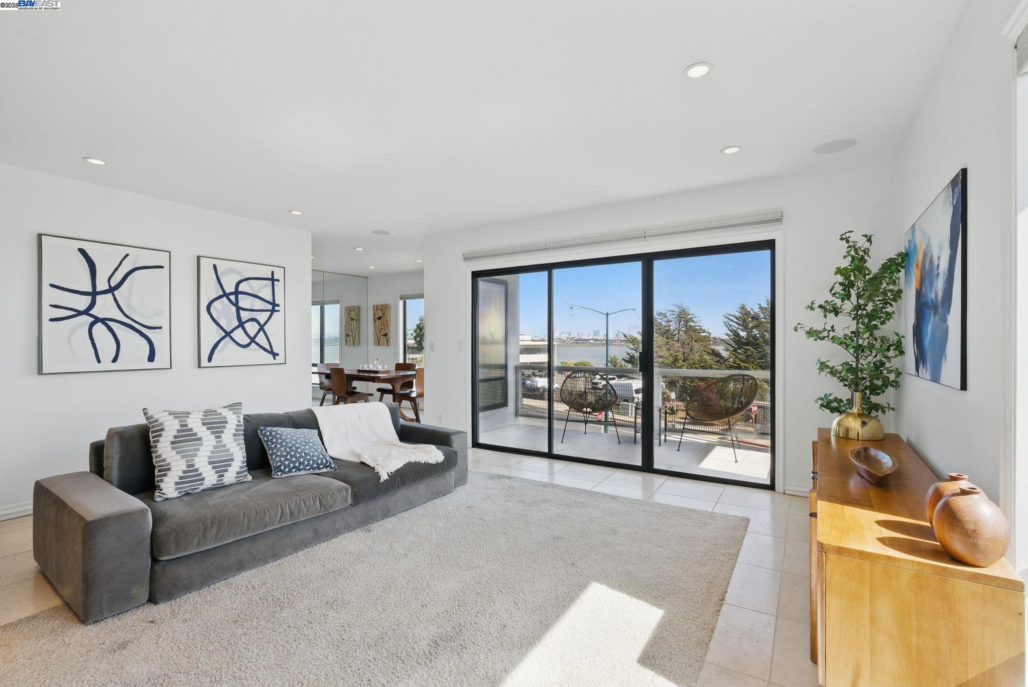 Photo #2: 41099402 Listing 