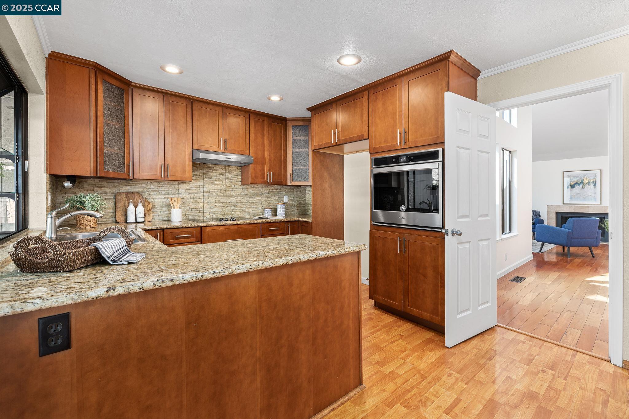Detail Gallery Image 5 of 53 For 3165 Hambletonian Lane, Walnut Creek,  CA 94598 - 4 Beds | 2 Baths