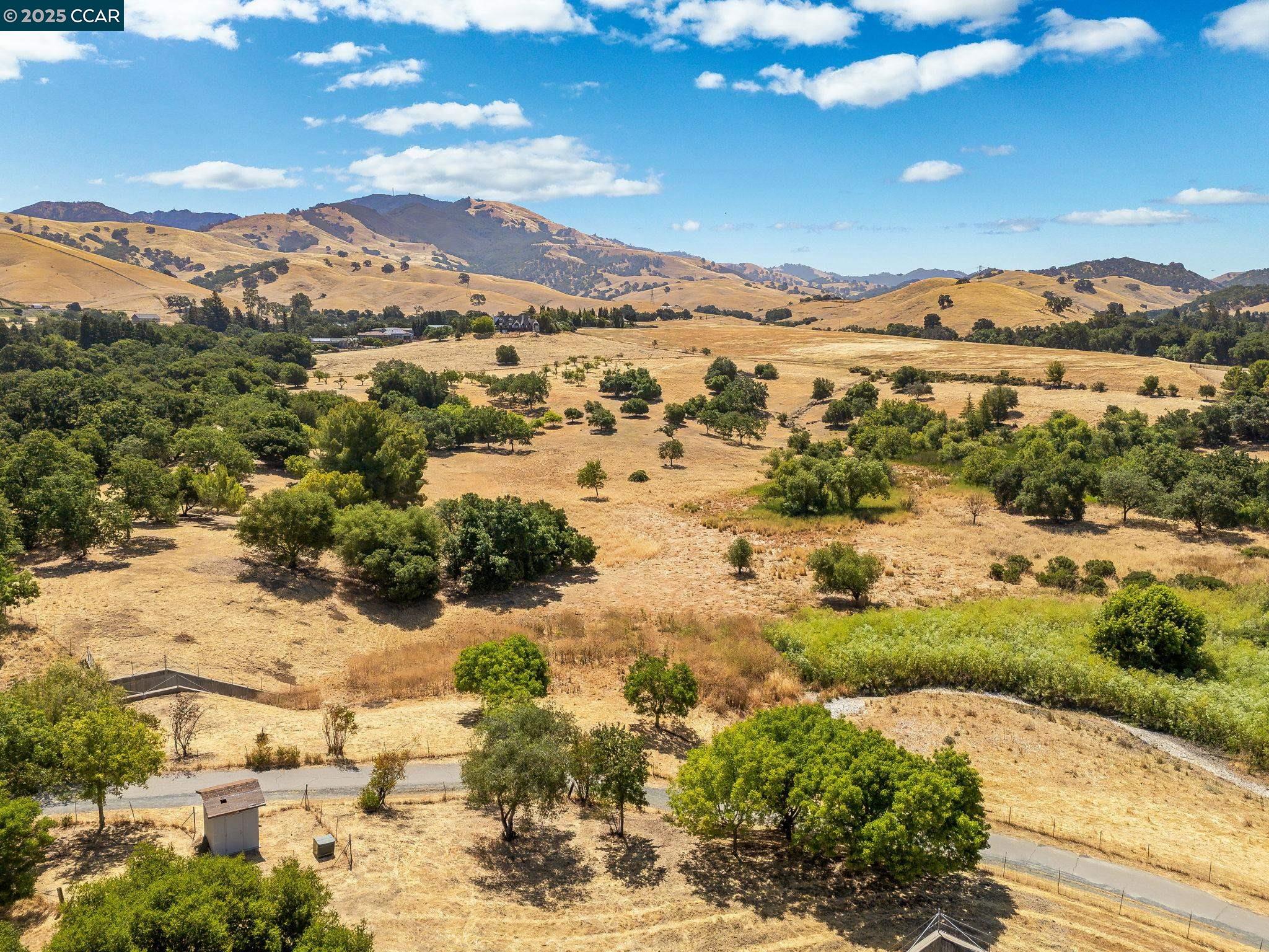 Detail Gallery Image 52 of 53 For 3165 Hambletonian Lane, Walnut Creek,  CA 94598 - 4 Beds | 2 Baths