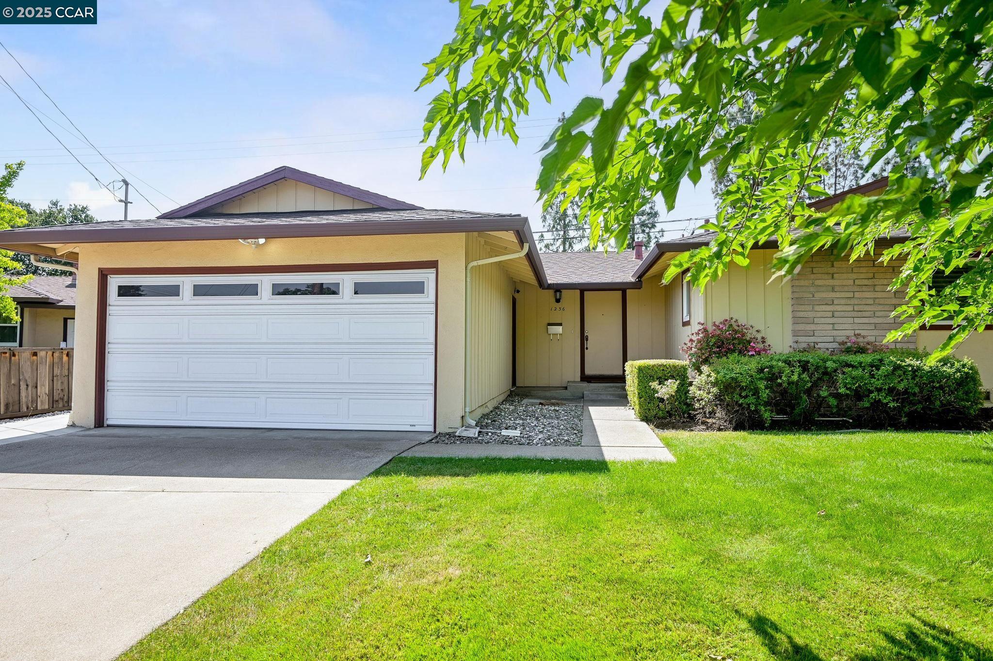 Detail Gallery Image 1 of 1 For 1236 Sherlock Way, Concord,  CA 94521 - 3 Beds | 2 Baths