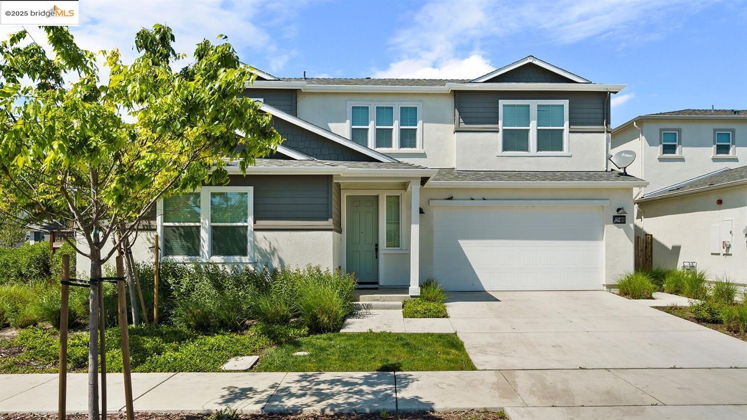 Detail Gallery Image 1 of 38 For 18499 Lewiston Dr, Lathrop,  CA 95330-8433 - 4 Beds | 3/1 Baths