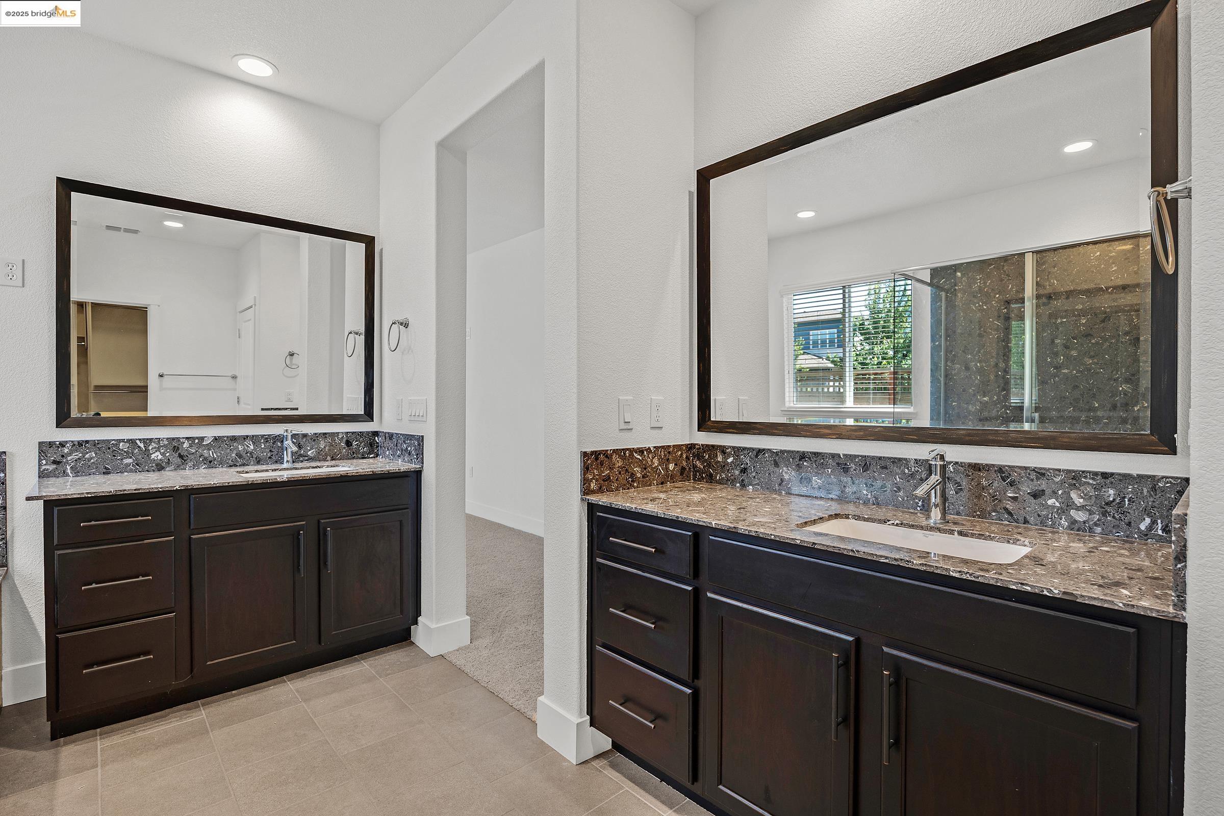 Detail Gallery Image 27 of 38 For 18499 Lewiston Dr, Lathrop,  CA 95330-8433 - 4 Beds | 3/1 Baths