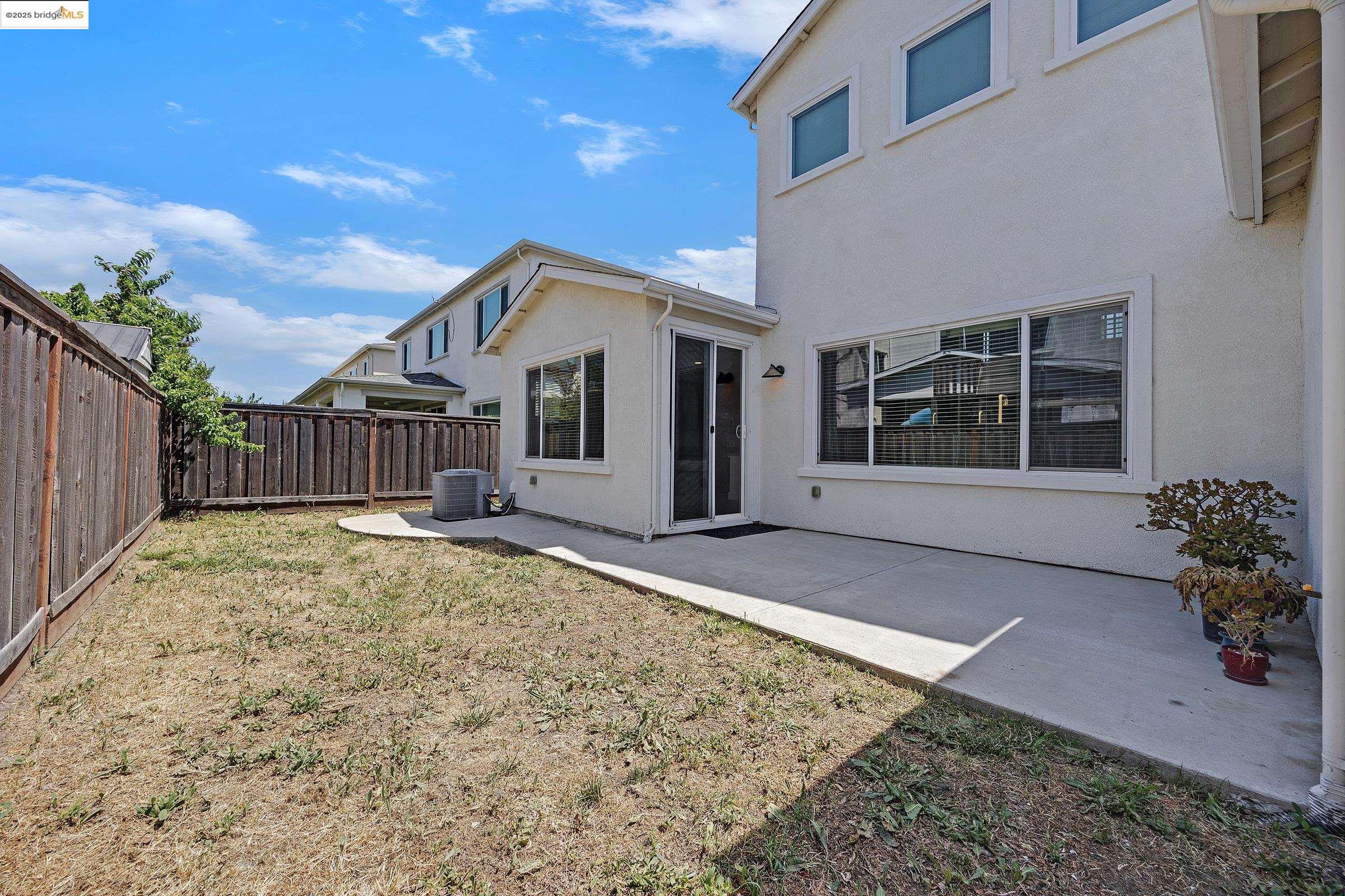 Detail Gallery Image 29 of 38 For 18499 Lewiston Dr, Lathrop,  CA 95330-8433 - 4 Beds | 3/1 Baths