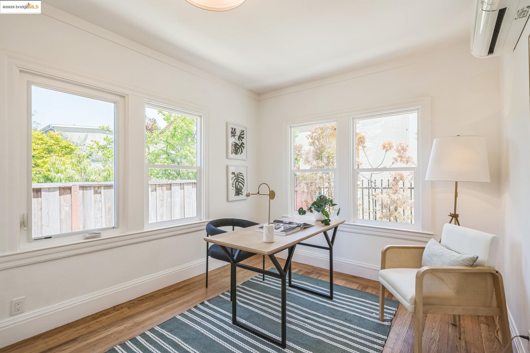 Detail Gallery Image 9 of 18 For 1515b Derby St, Berkeley,  CA 94703 - 2 Beds | 1 Baths