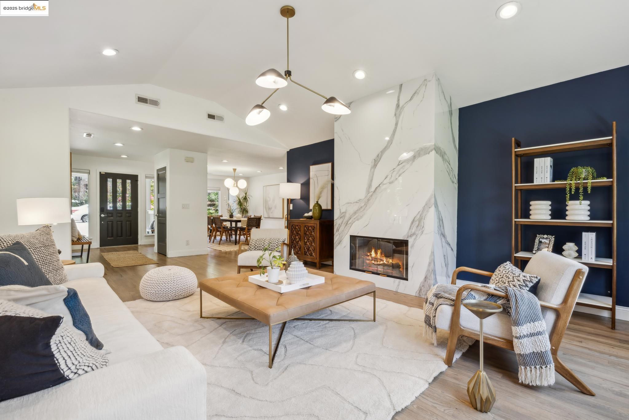 Detail Gallery Image 1 of 1 For 631 Caldwell Rd, Oakland,  CA 94611 - 4 Beds | 2/1 Baths