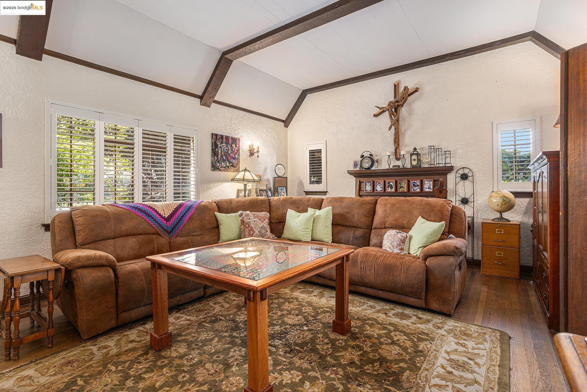 Detail Gallery Image 11 of 53 For 1545 W Walnut Street, Stockton,  CA 95203 - 3 Beds | 2 Baths