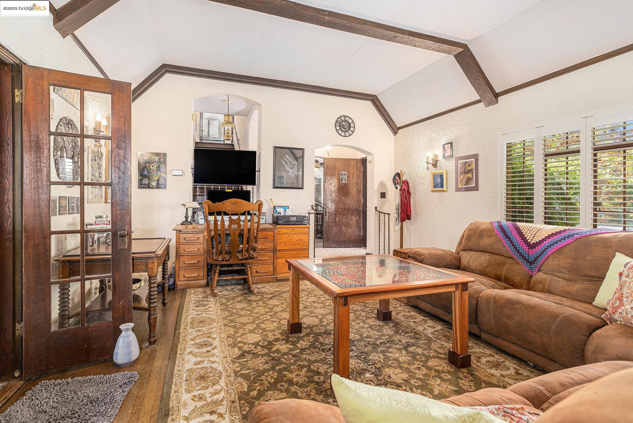 Detail Gallery Image 13 of 53 For 1545 W Walnut Street, Stockton,  CA 95203 - 3 Beds | 2 Baths