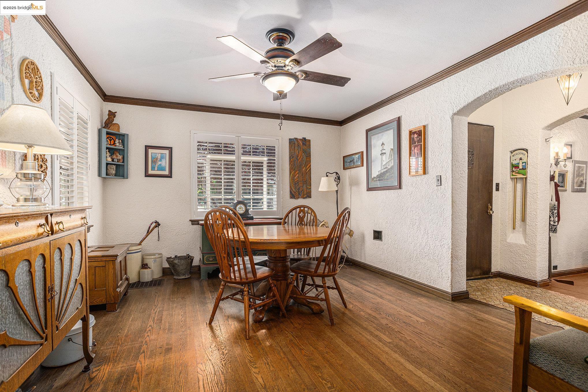 Detail Gallery Image 15 of 53 For 1545 W Walnut Street, Stockton,  CA 95203 - 3 Beds | 2 Baths