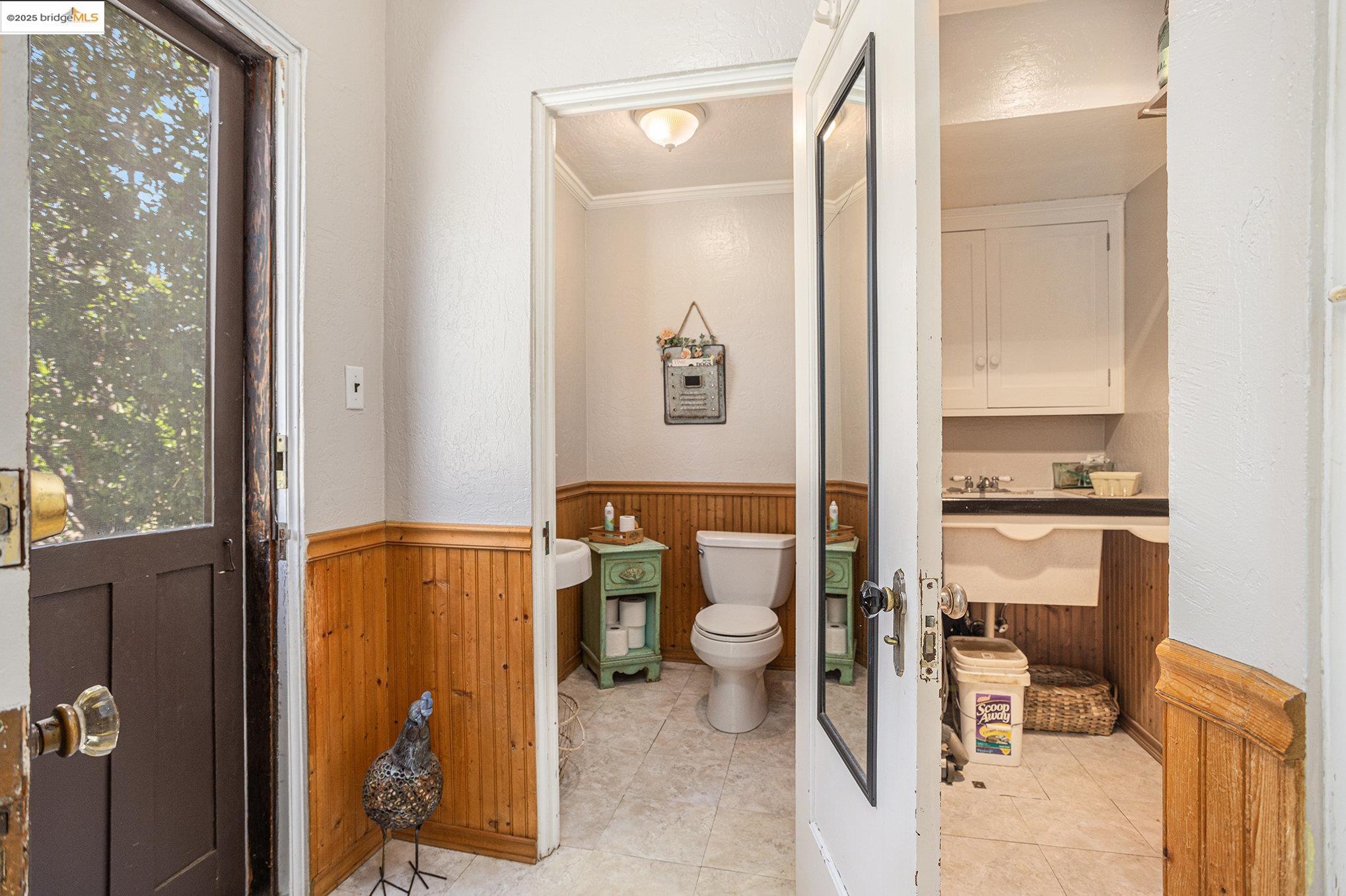 Detail Gallery Image 19 of 53 For 1545 W Walnut Street, Stockton,  CA 95203 - 3 Beds | 2 Baths