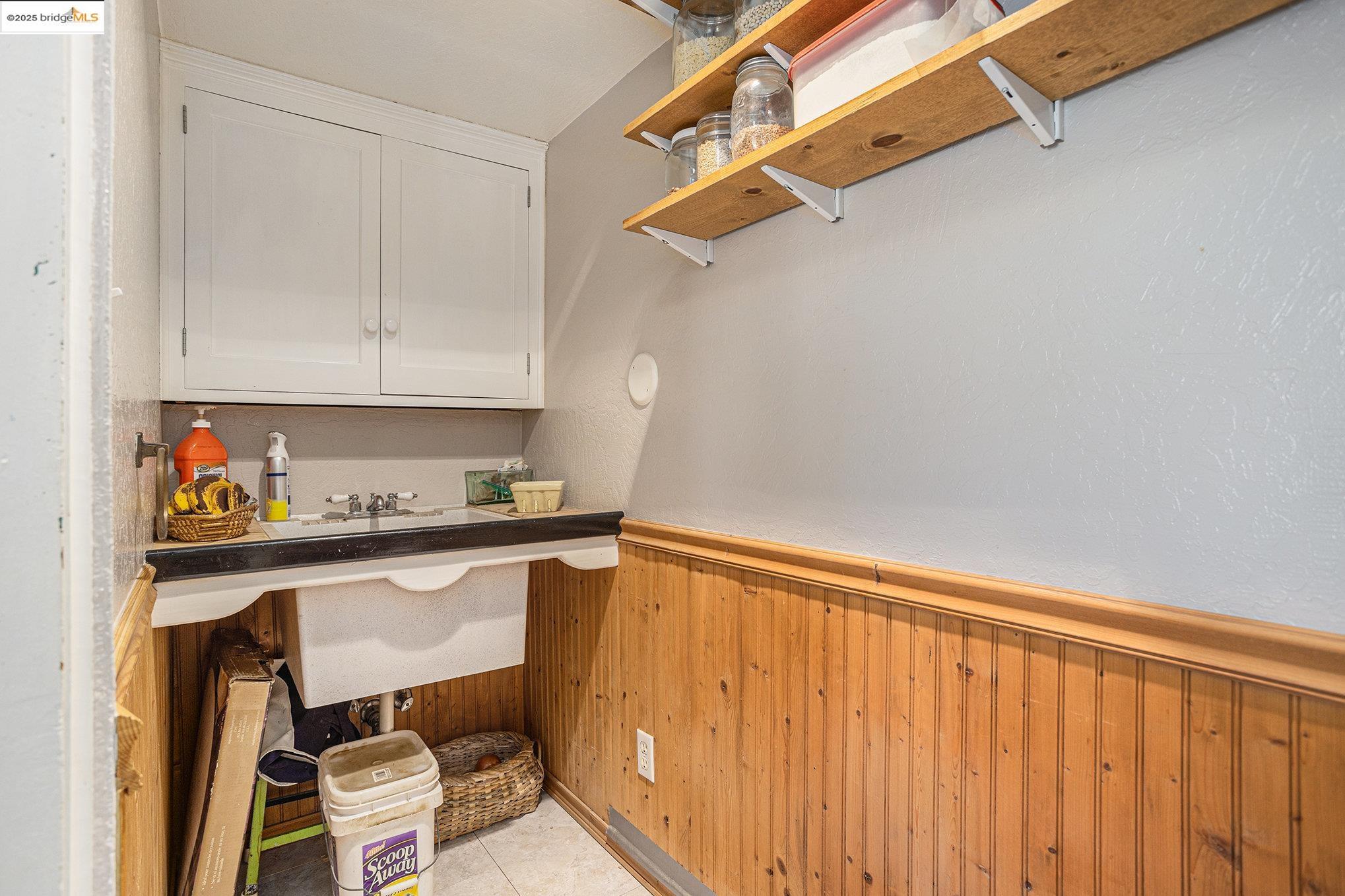 Detail Gallery Image 21 of 53 For 1545 W Walnut Street, Stockton,  CA 95203 - 3 Beds | 2 Baths