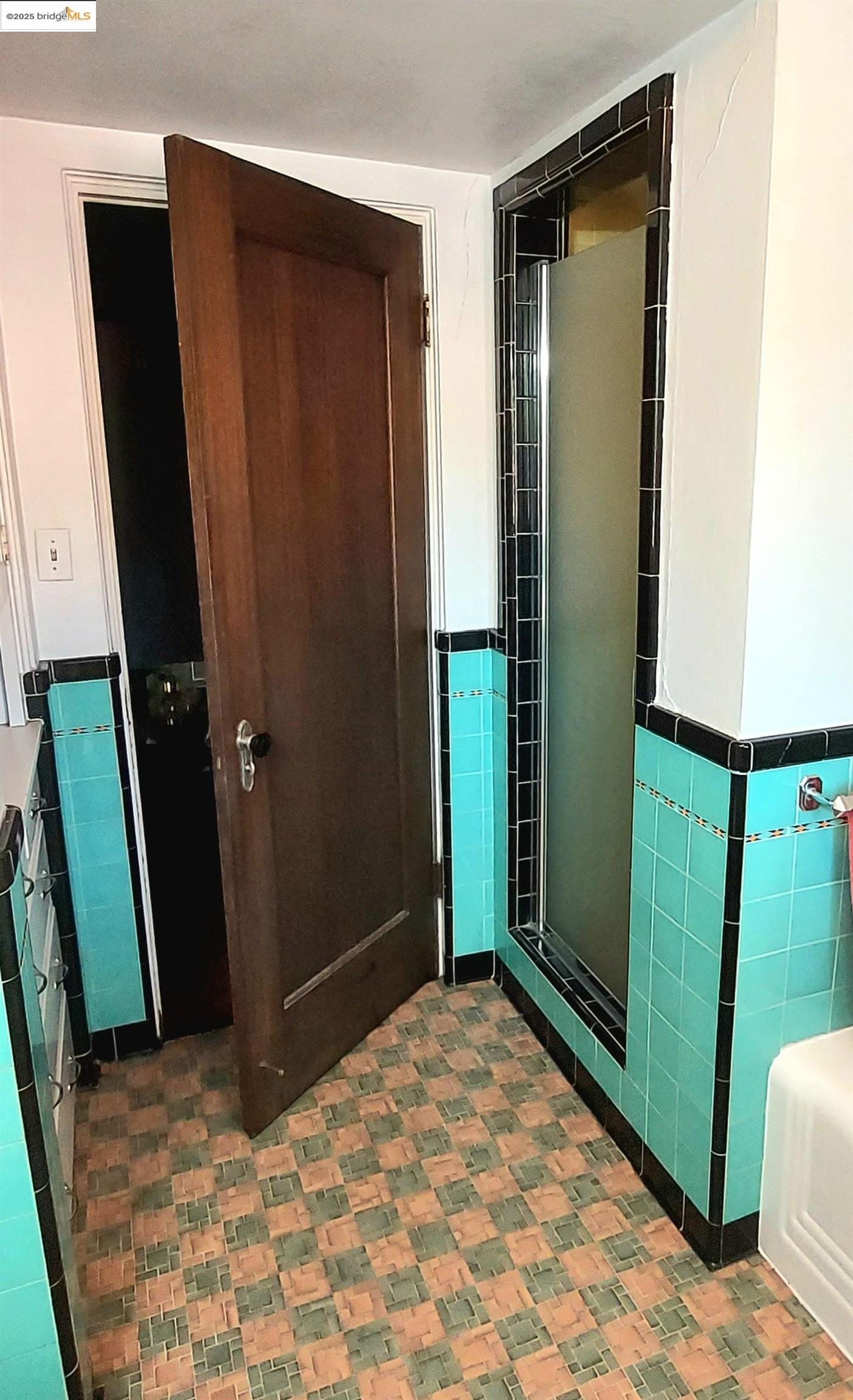 Detail Gallery Image 27 of 53 For 1545 W Walnut Street, Stockton,  CA 95203 - 3 Beds | 2 Baths