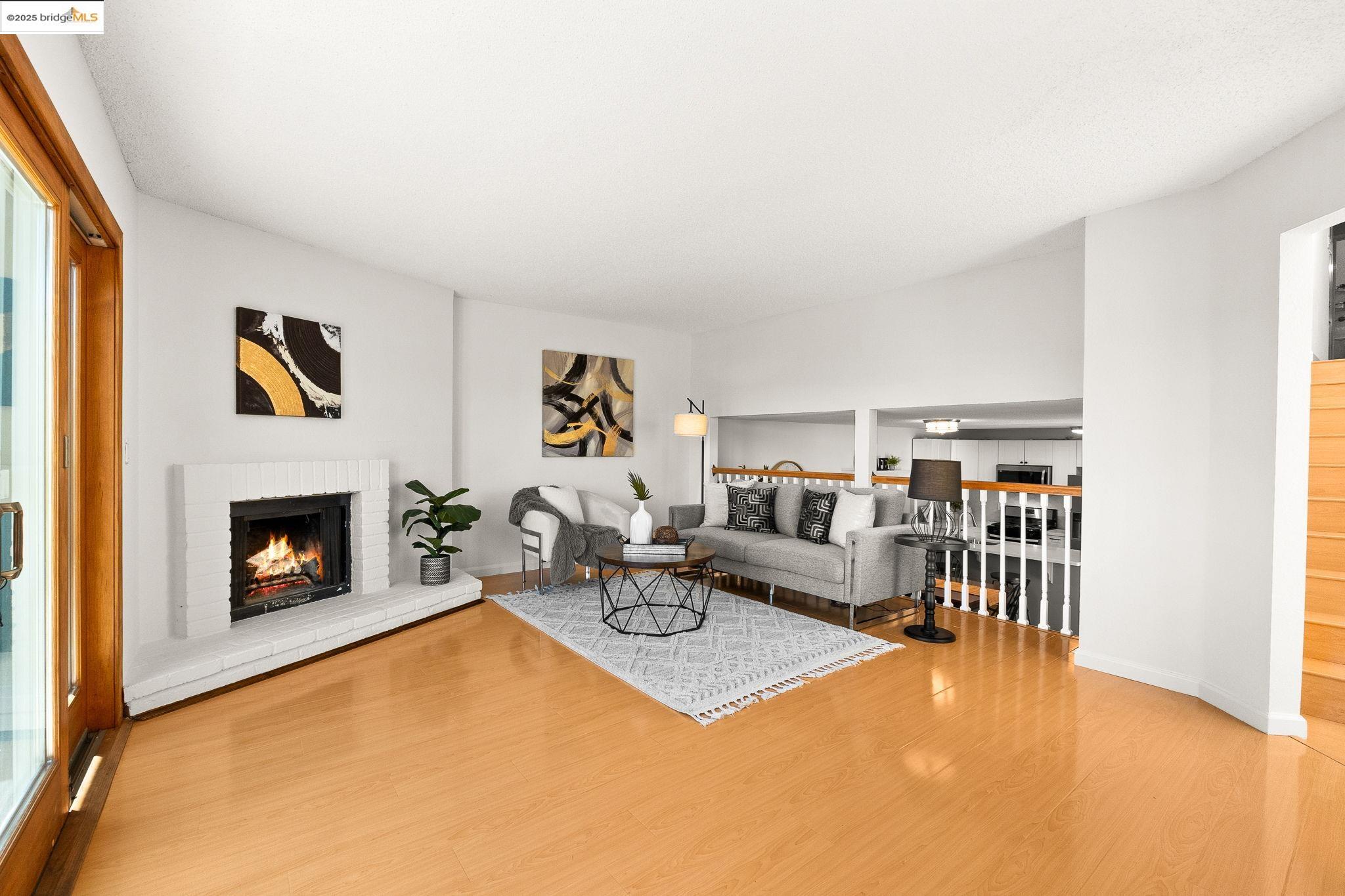 Detail Gallery Image 15 of 36 For 300 Locust Dr #6,  Vallejo,  CA 94591 - 2 Beds | 2/1 Baths
