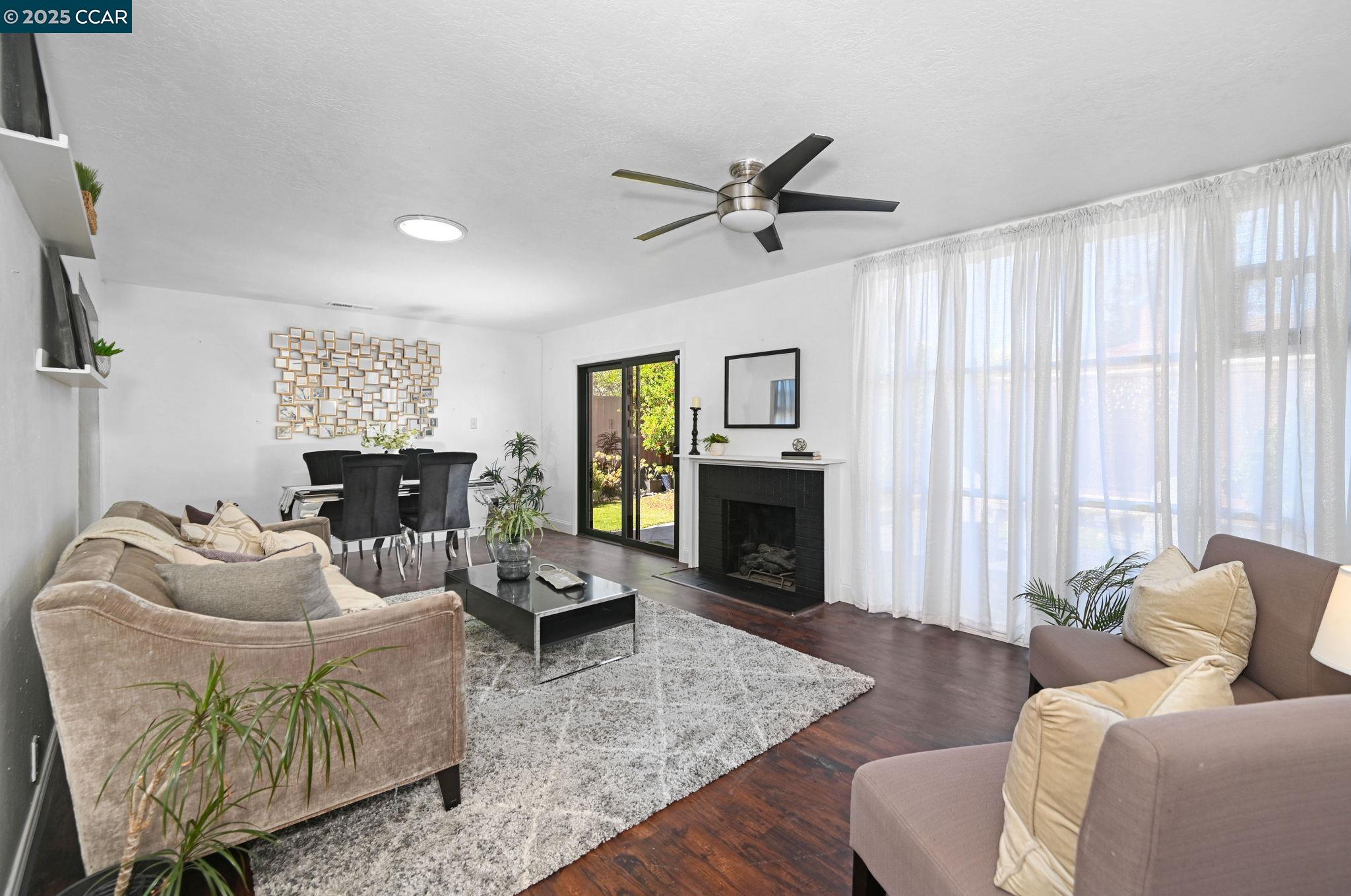 Detail Gallery Image 12 of 32 For 3189 Fitzpatrick Dr, Concord,  CA 94519 - 3 Beds | 2 Baths